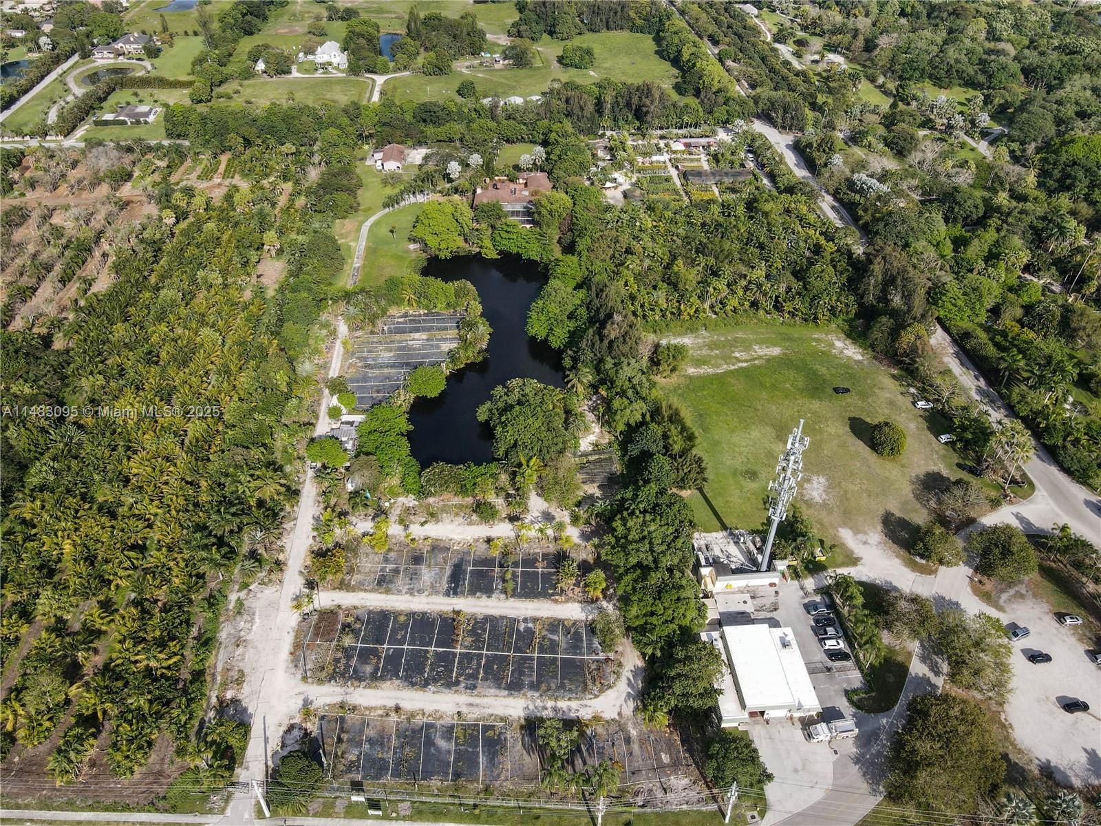 FLAMINGO GROVES - Residential