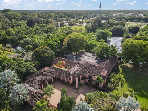 A home in Davie