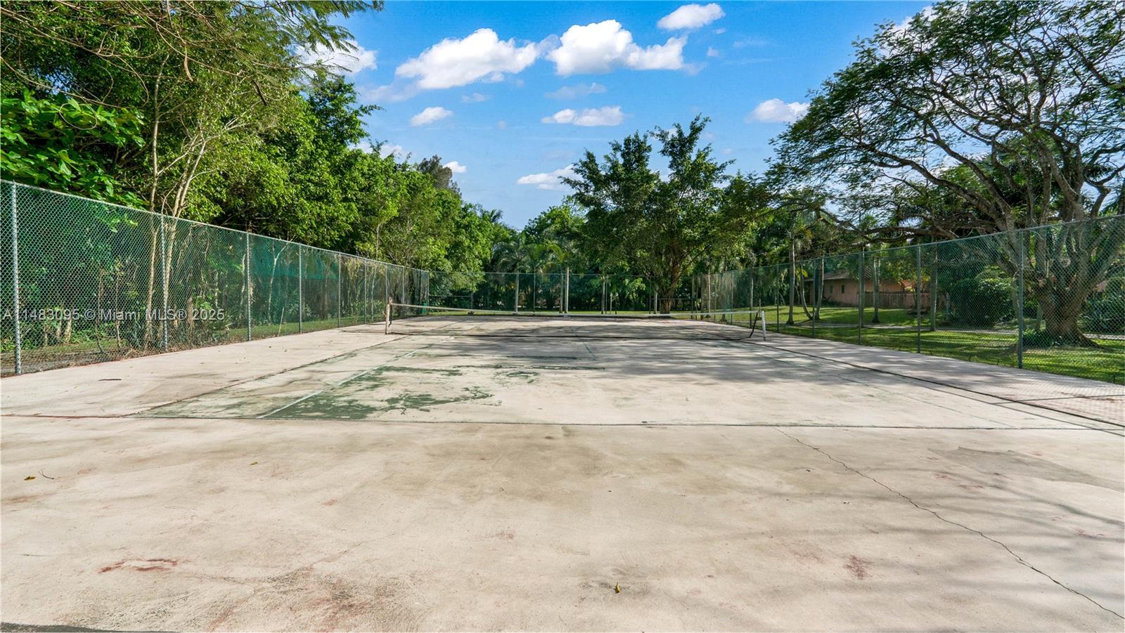 FLAMINGO GROVES - Residential