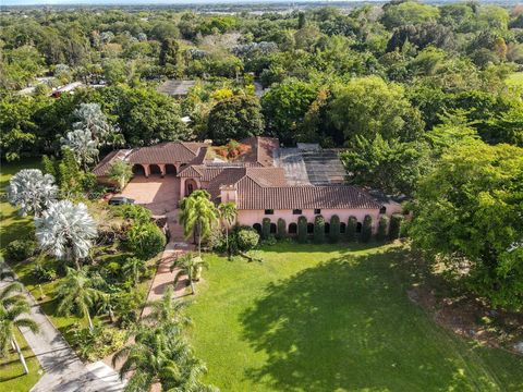 A home in Davie