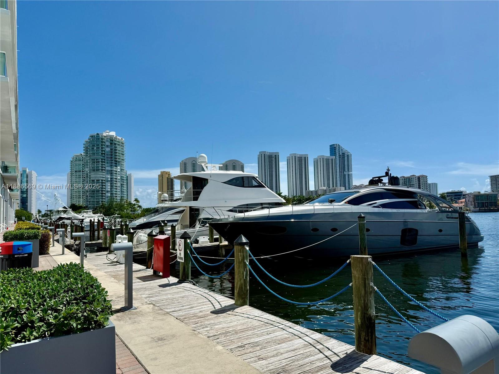 400 SUNNY ISLES CONDO EAS - Residential