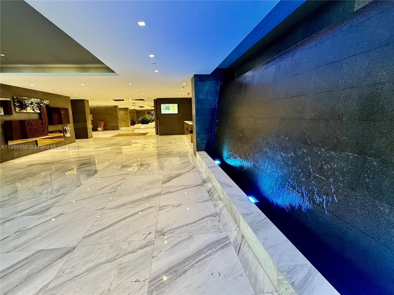 400 SUNNY ISLES CONDO EAS - Residential