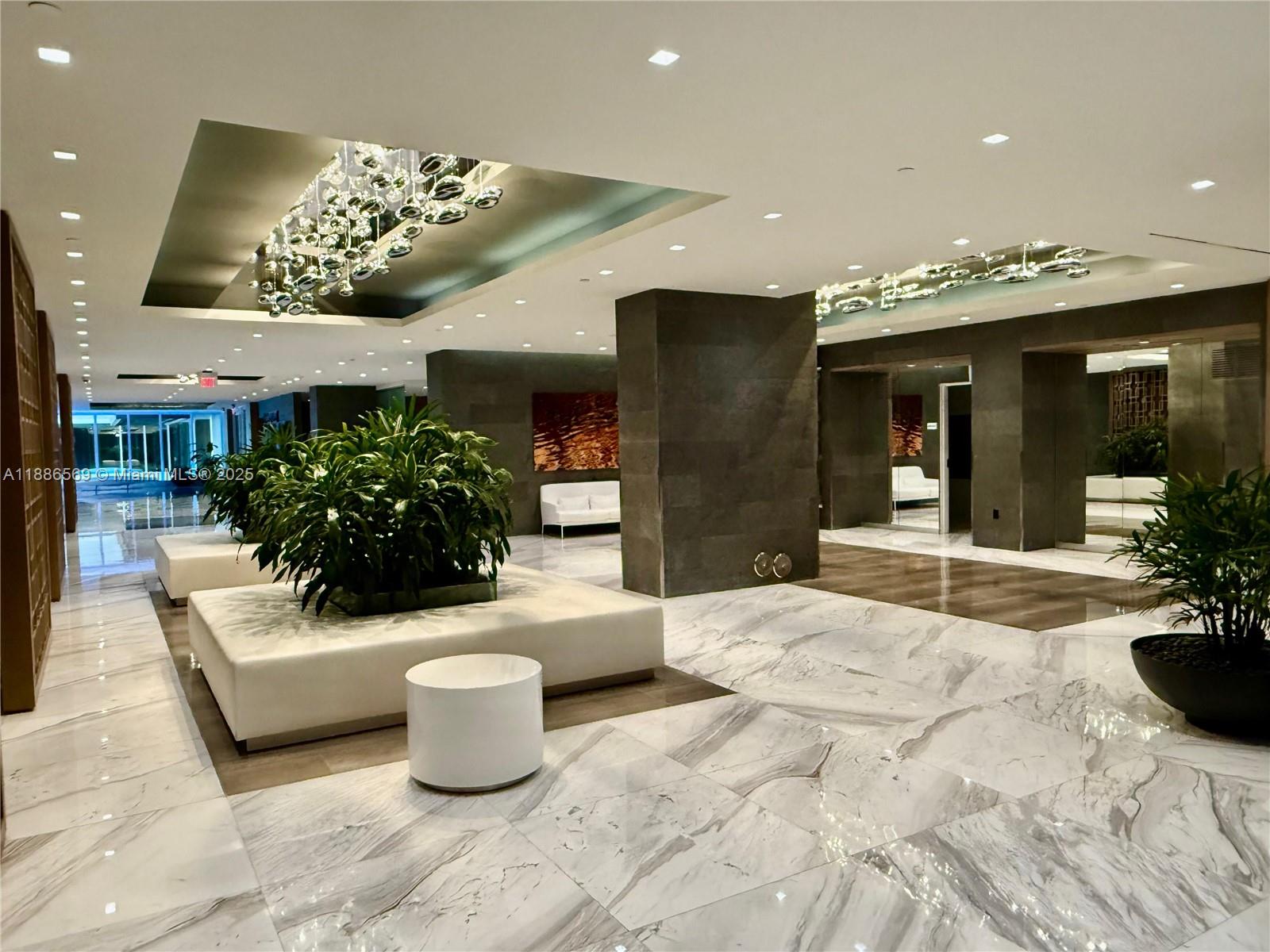 400 SUNNY ISLES CONDO EAS - Residential