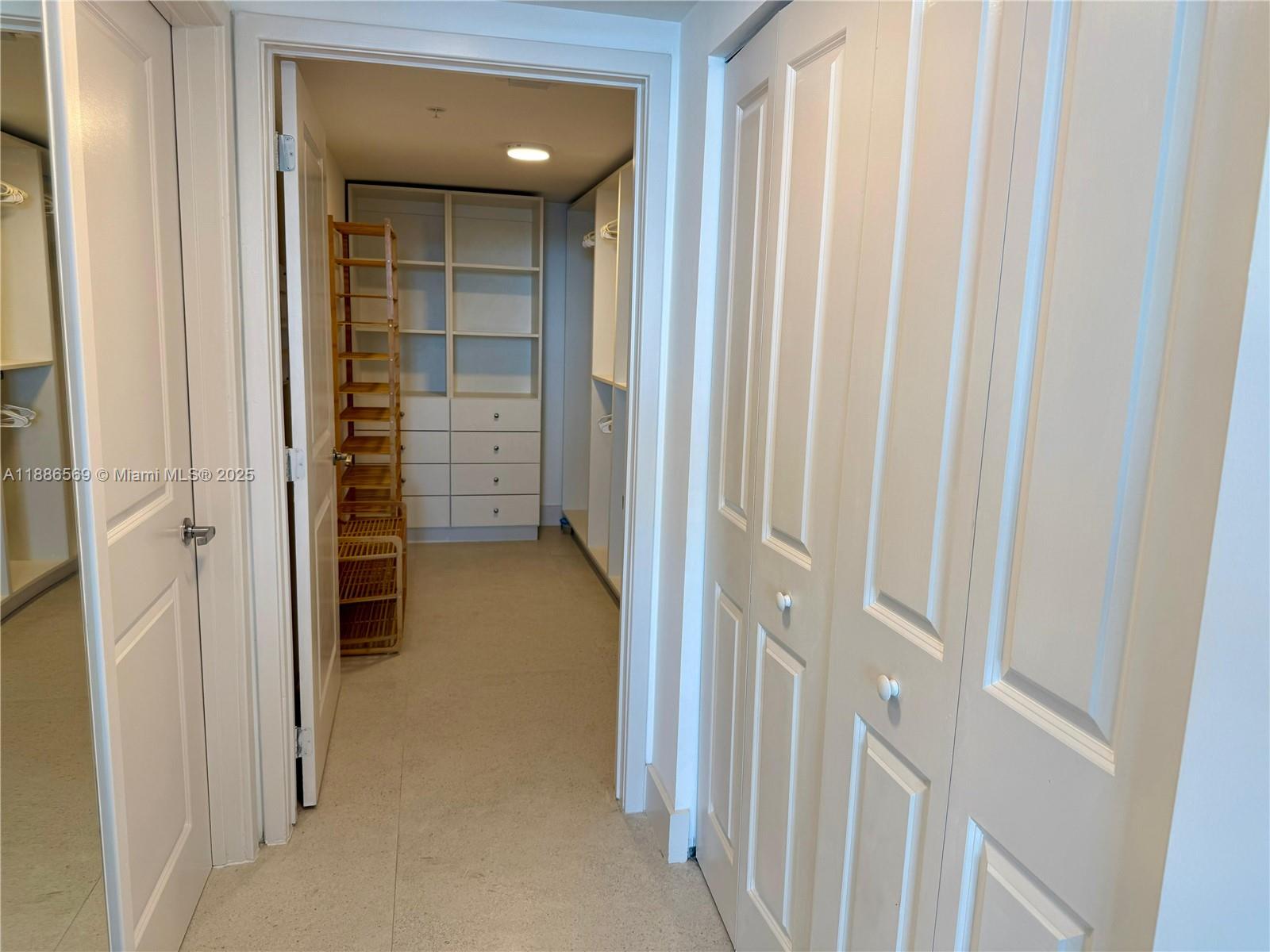 400 SUNNY ISLES CONDO EAS - Residential