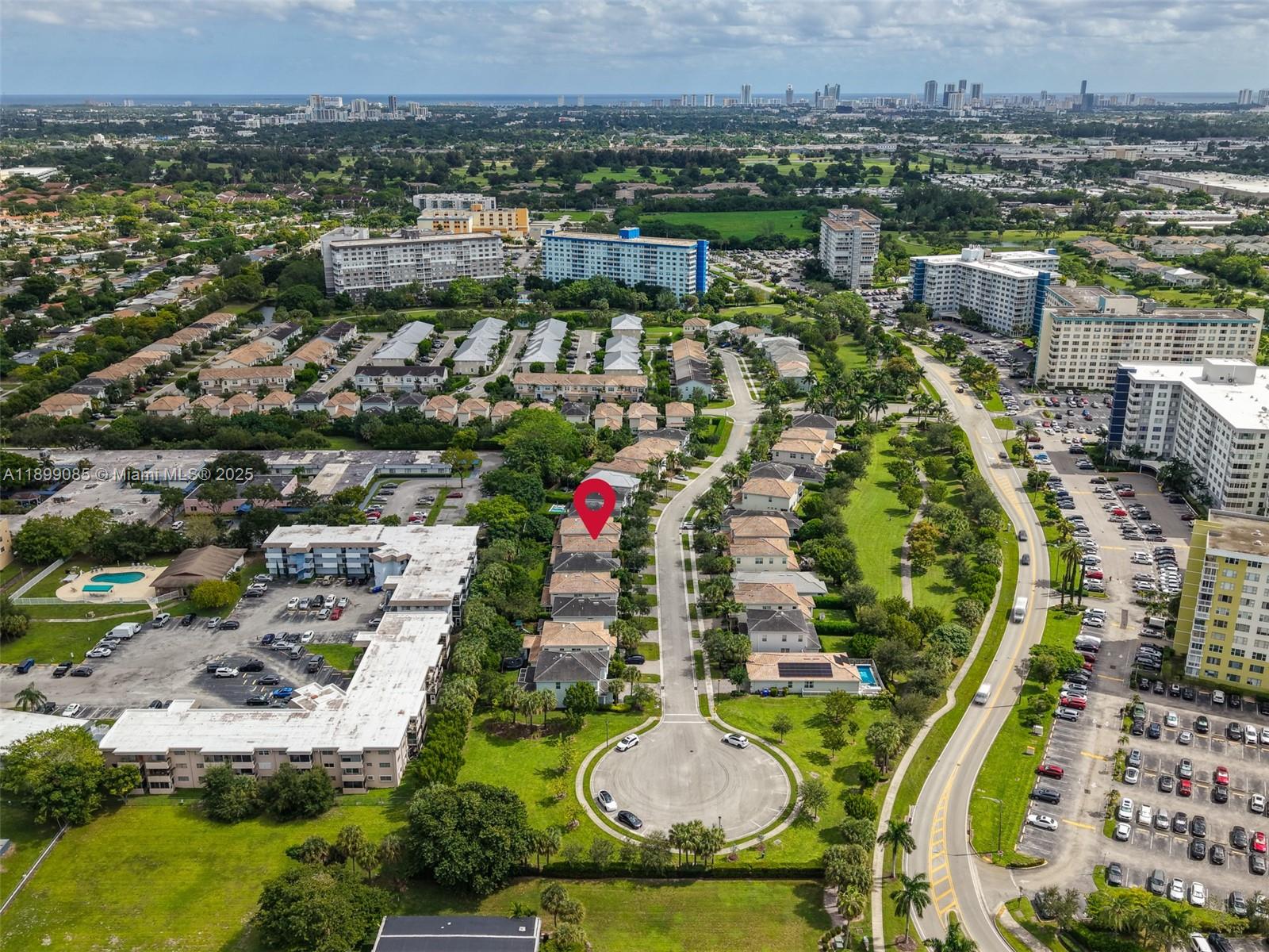 HILLCREST COUNTRY CLUB NO - Residential Lease