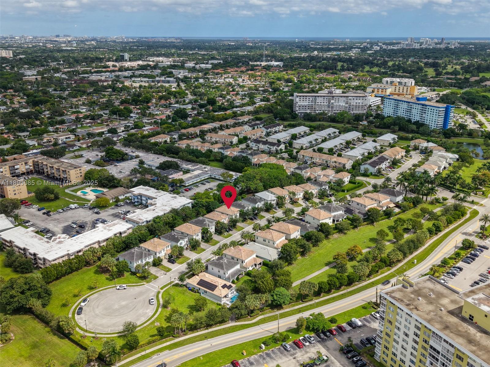 HILLCREST COUNTRY CLUB NO - Residential Lease