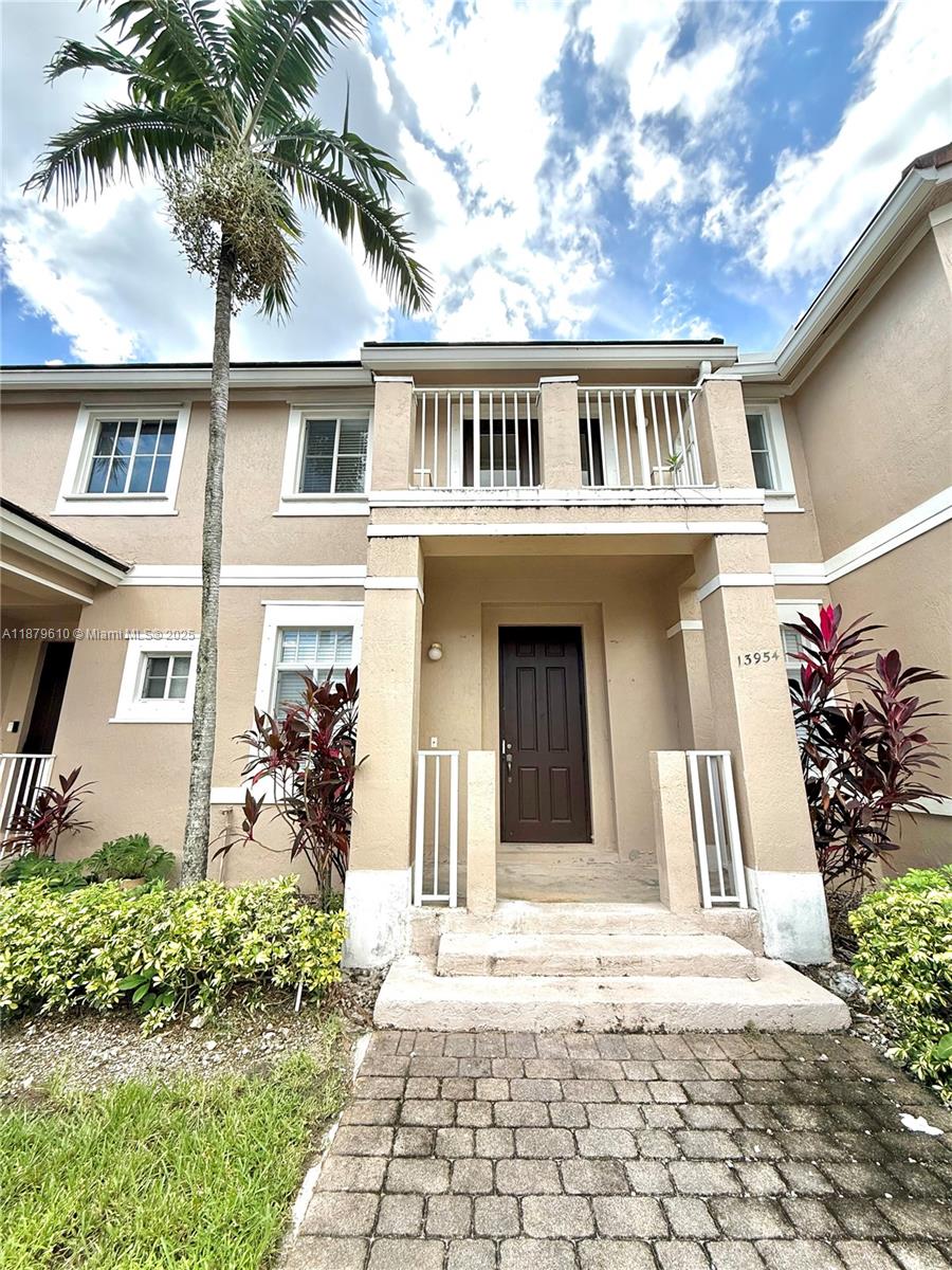 Welcome to this beautifully maintained 3-bedroom, 2.5-bath townhouse offering comfort, convenience, and space. Located in a desirable non-gated community, this home features a private 1-car garage, two additional parking spaces, plus ample guest parking for your visitors. Step inside to a bright, floor plan with tile flooring, kitchen with stainless steel appliances, and a separate dining and living area perfect for entertaining. Upstairs, enjoy generously sized bedrooms, including a spacious primary suite with walk-in closet and ensuite bath. Located just minutes from schools, shopping, dining, and major highways. This move-in-ready townhouse offers both privacy and accessibility.