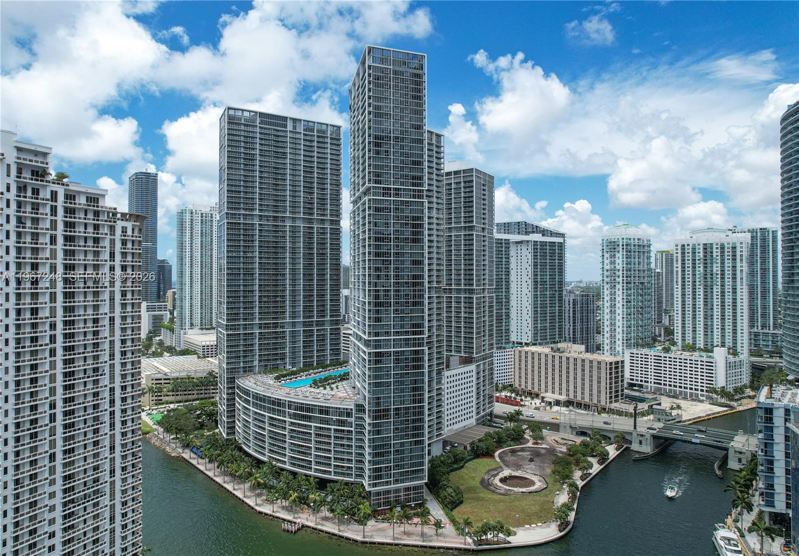 ICON BRICKELL NO TWO COND - Residential