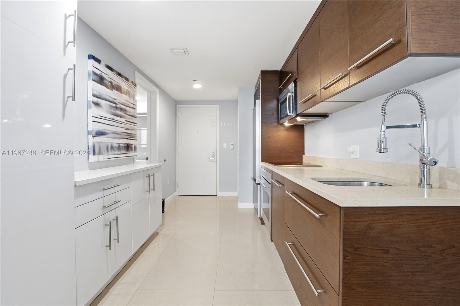 ICON BRICKELL NO TWO COND - Residential