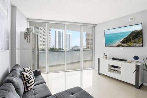 495 Brickell Ave 1608 Miami FL 33131