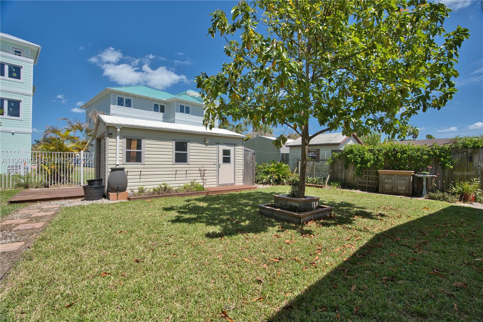 FORT PIERCE SUBDIVISION - Residential Income