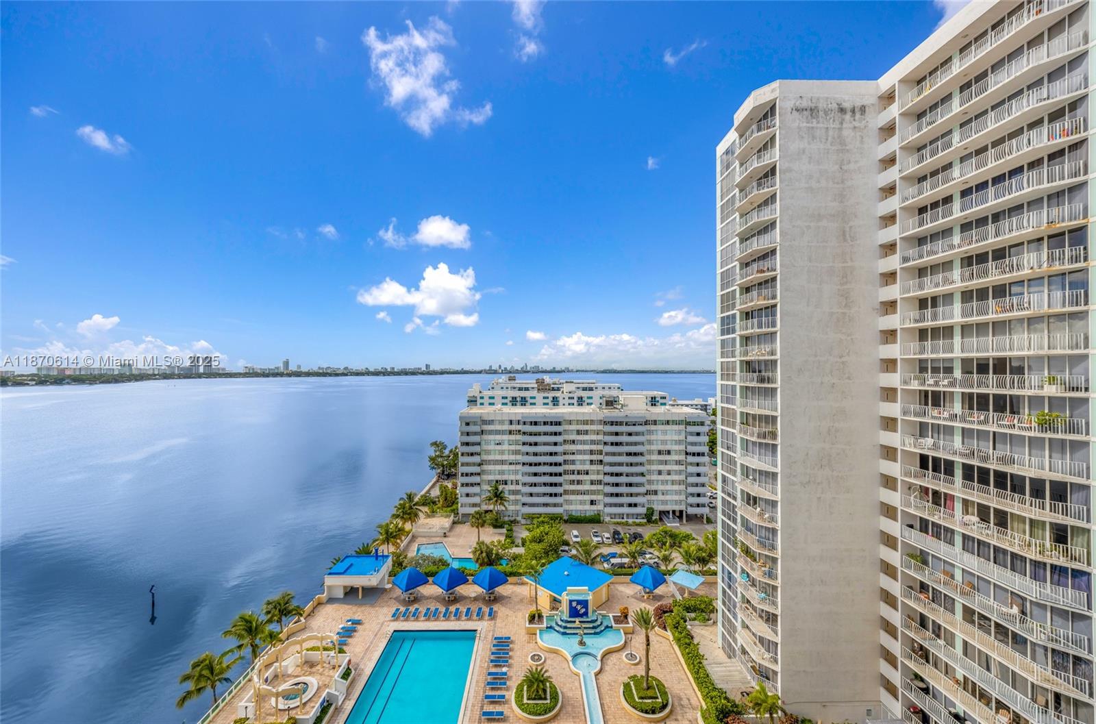 THE GRANDVIEW PALACE COND - Residential