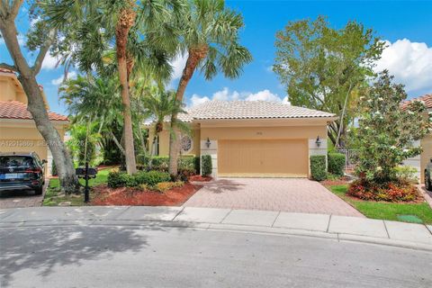 Photo of 2456 Bay Isle Court, Weston, FL 33327 (MLS # A12013869)