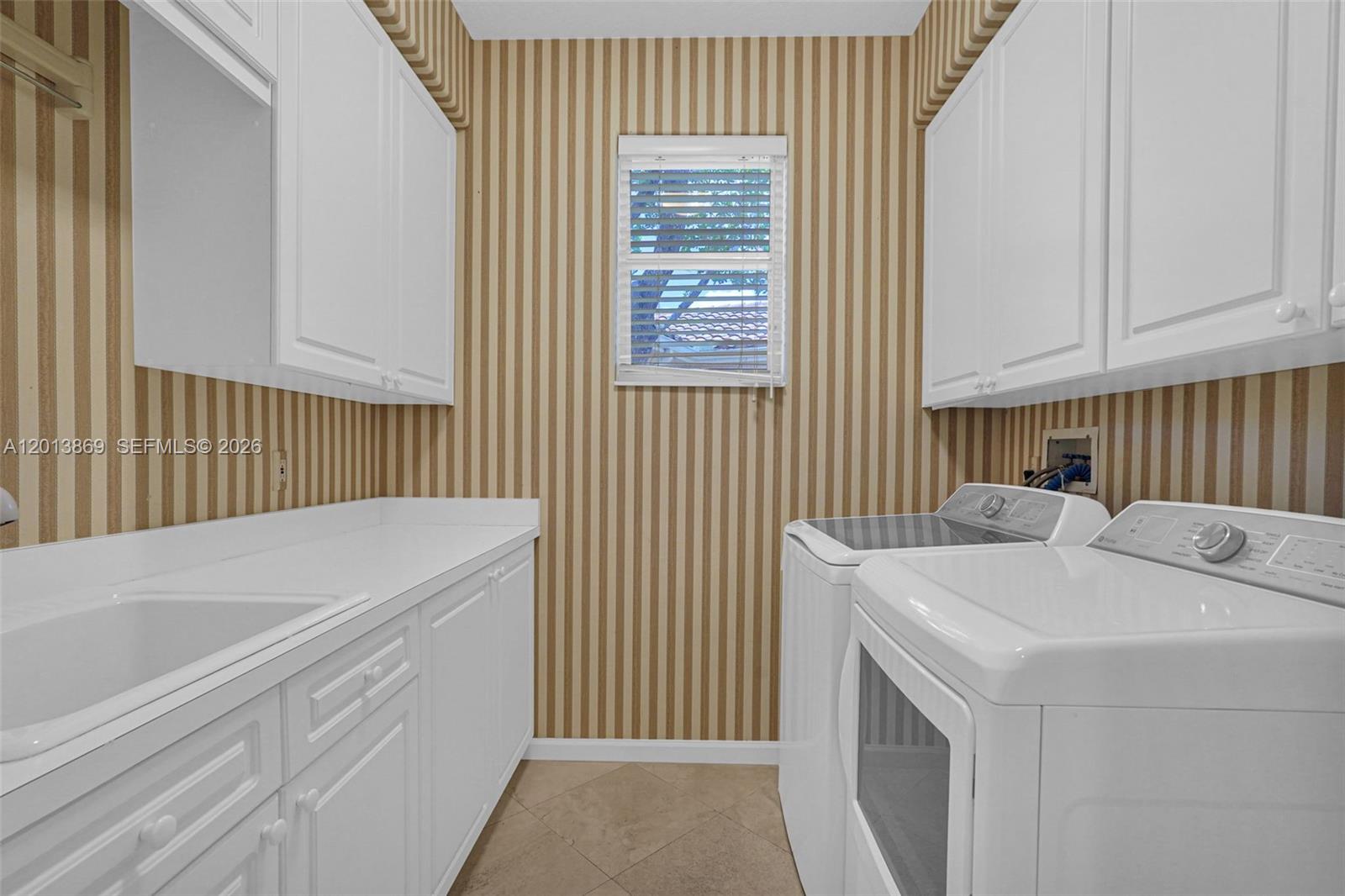 SECTOR 7 - PARCELS F G H - Residential