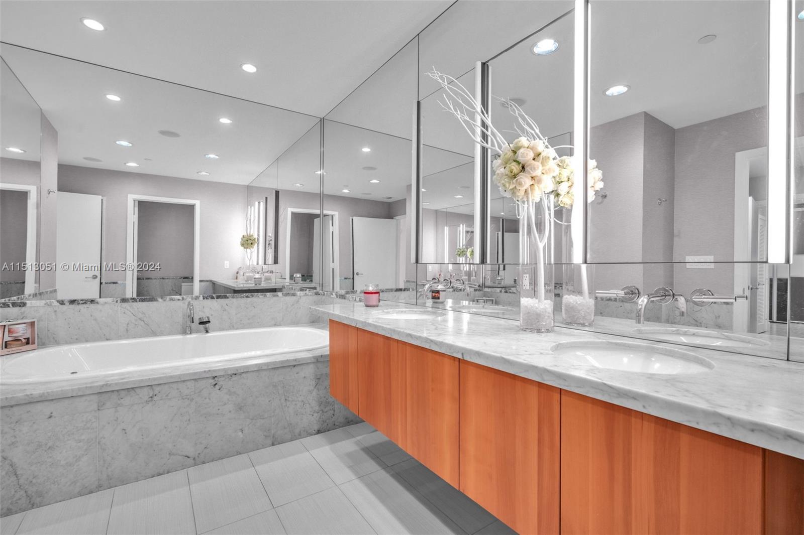 GORLIN AT AQUA CONDO - Residential