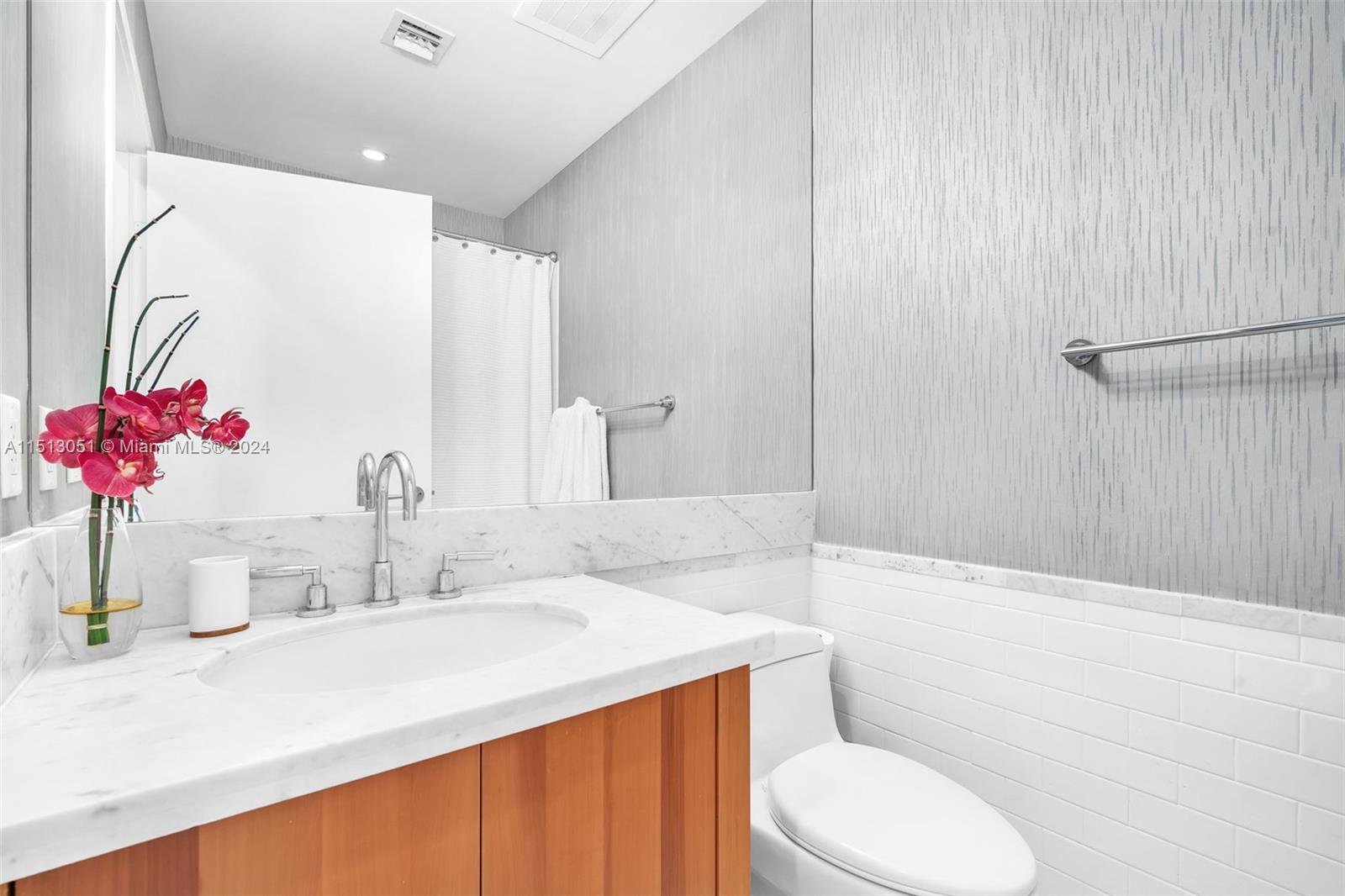 GORLIN AT AQUA CONDO - Residential