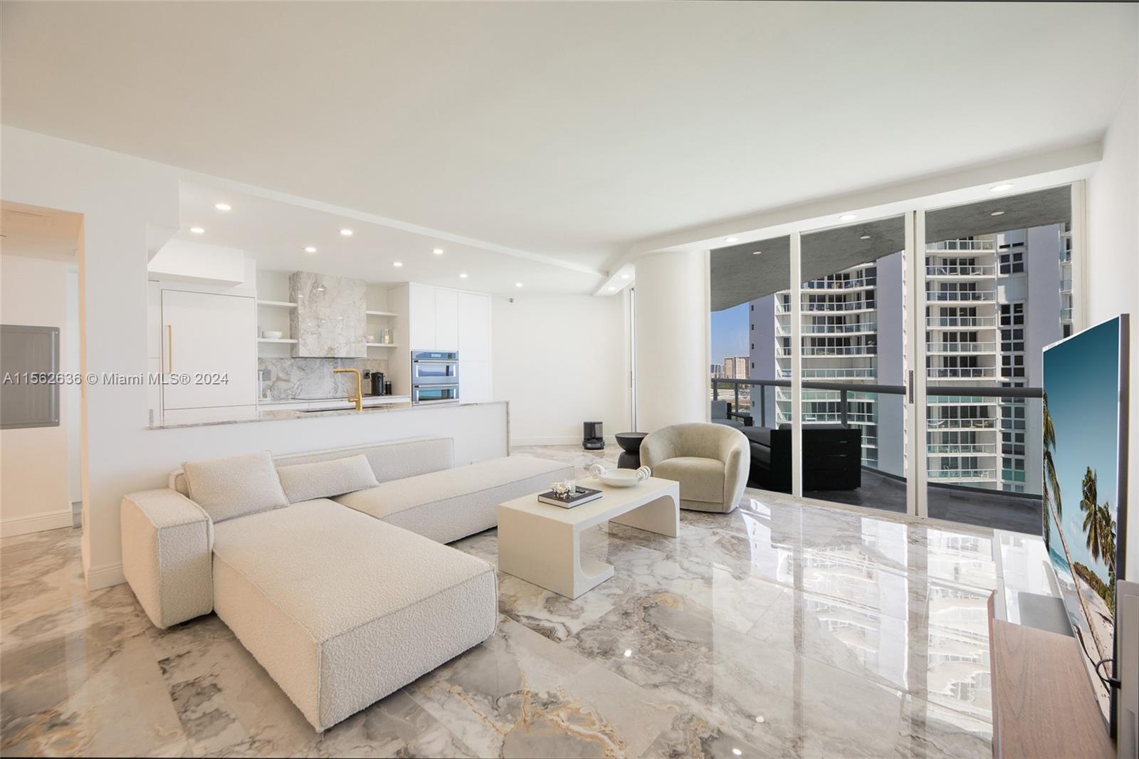 OCEANIA I CONDO - Residential