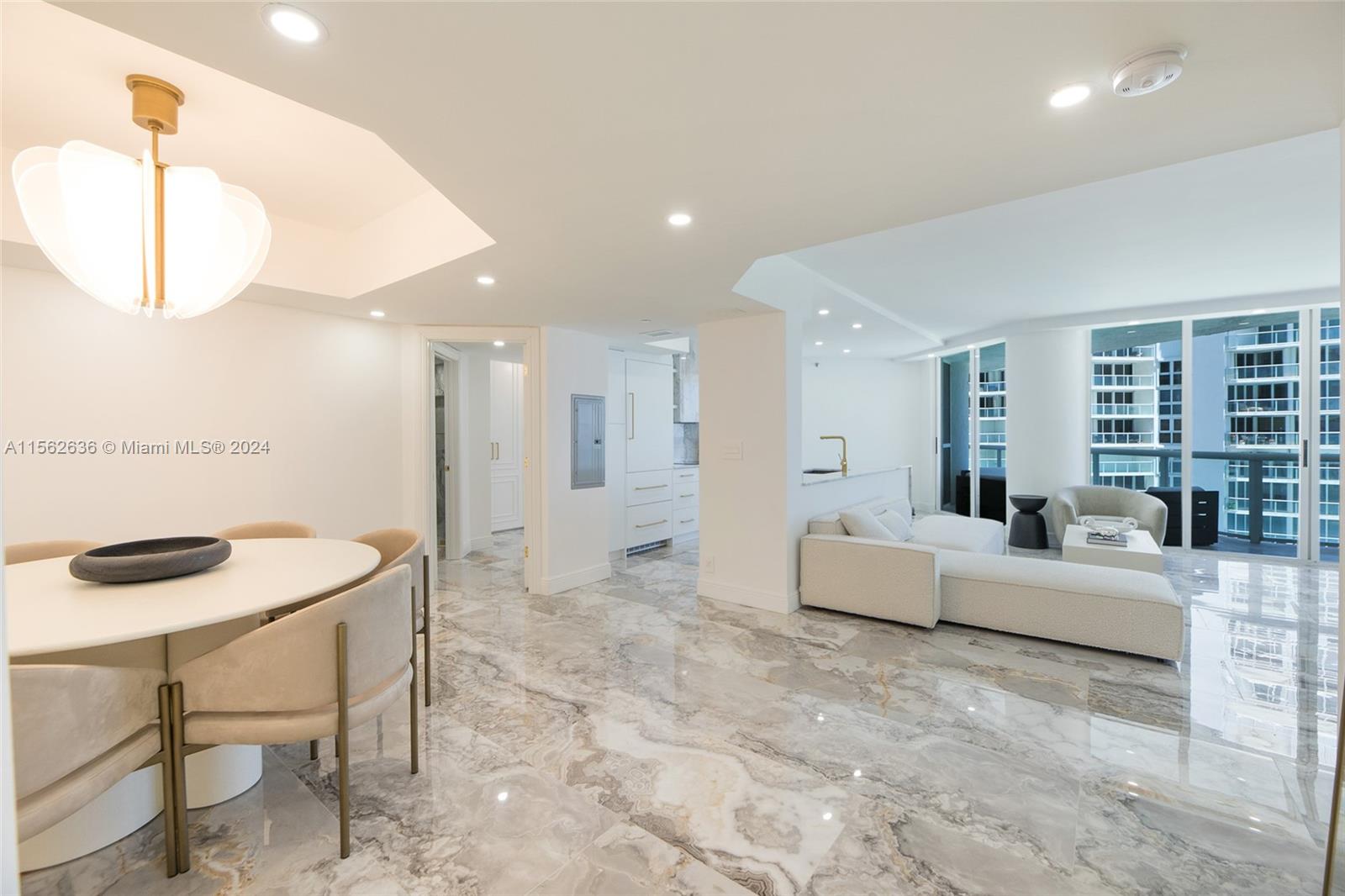 OCEANIA I CONDO - Residential