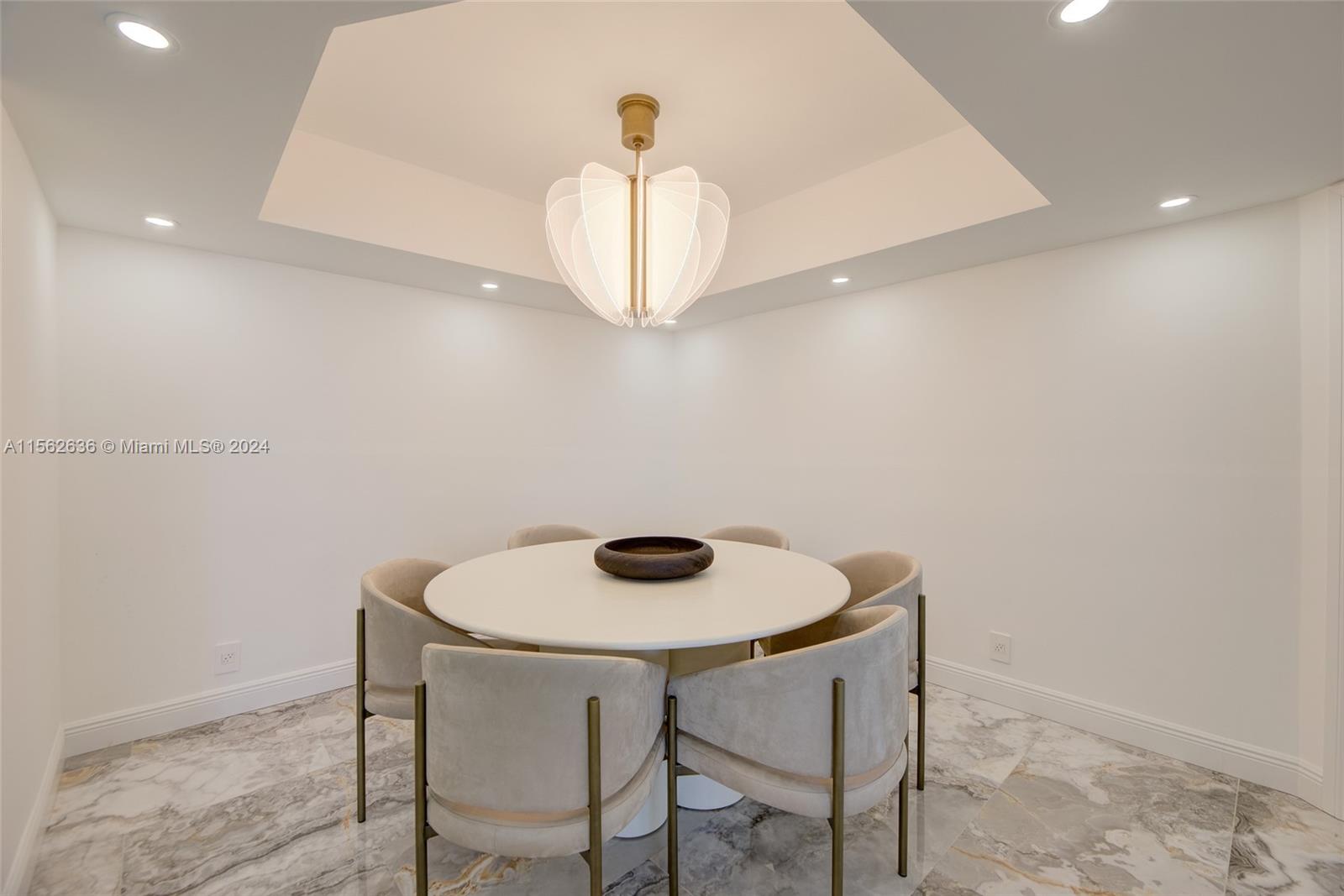 OCEANIA I CONDO - Residential