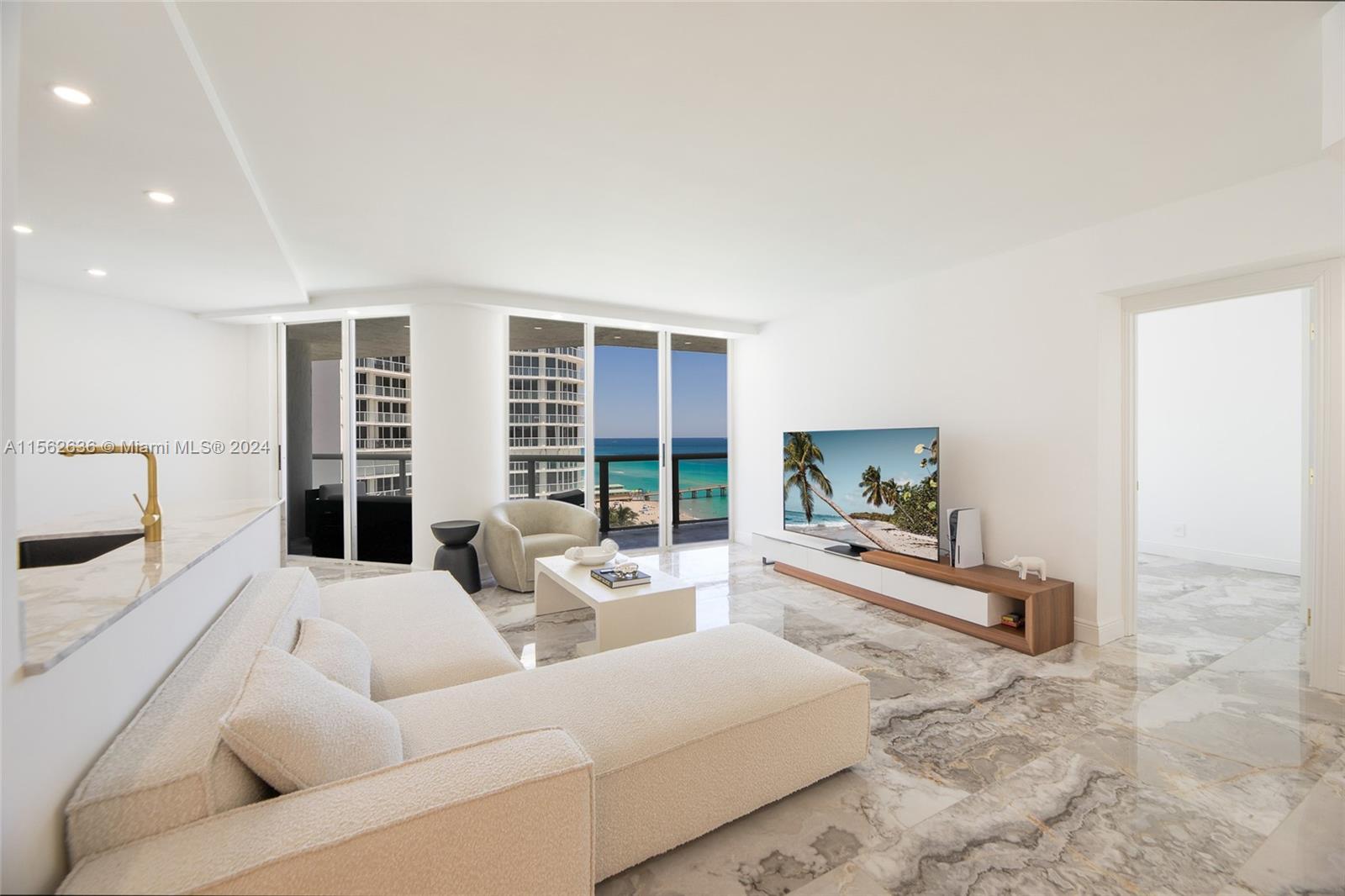 OCEANIA I CONDO - Residential