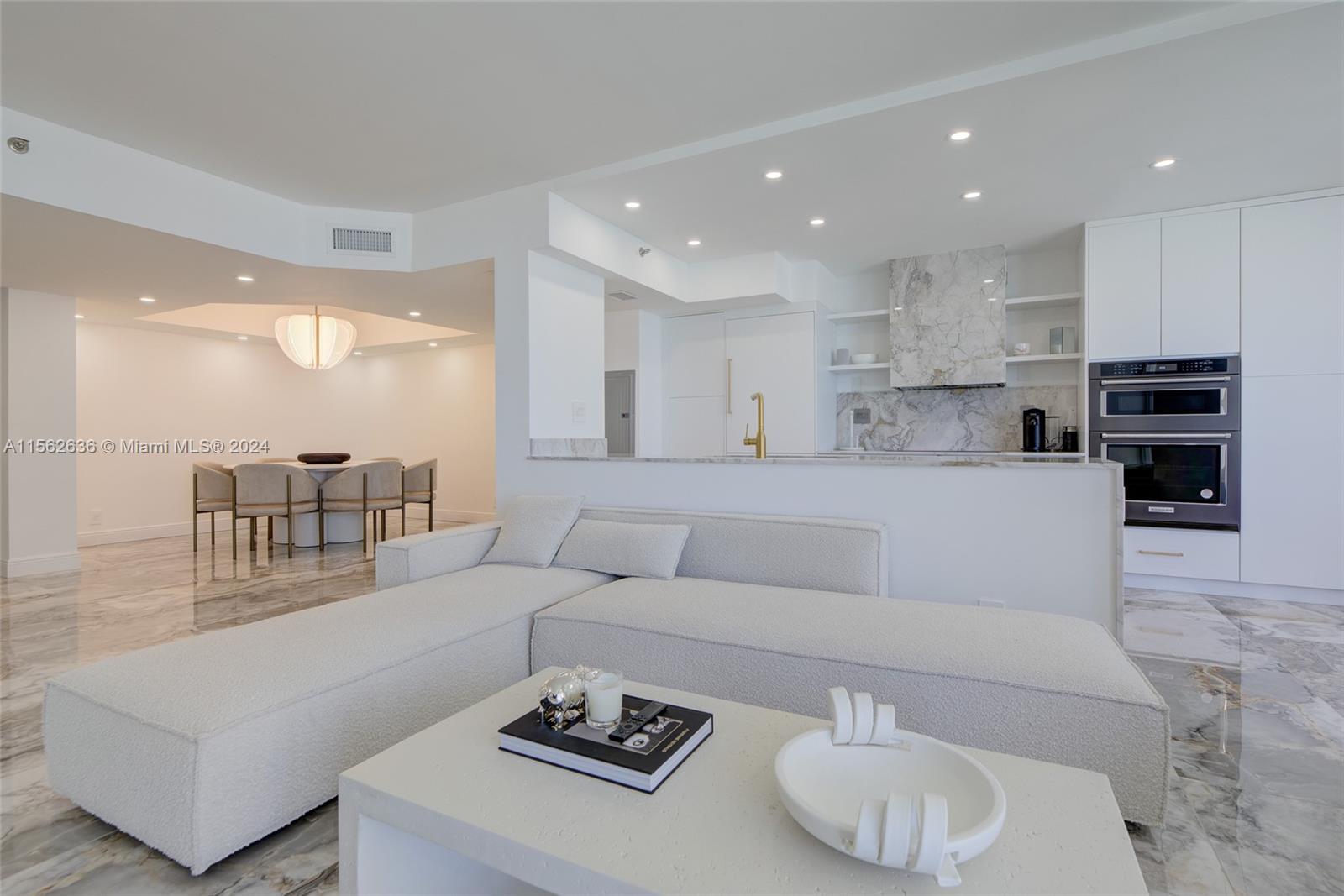 OCEANIA I CONDO - Residential