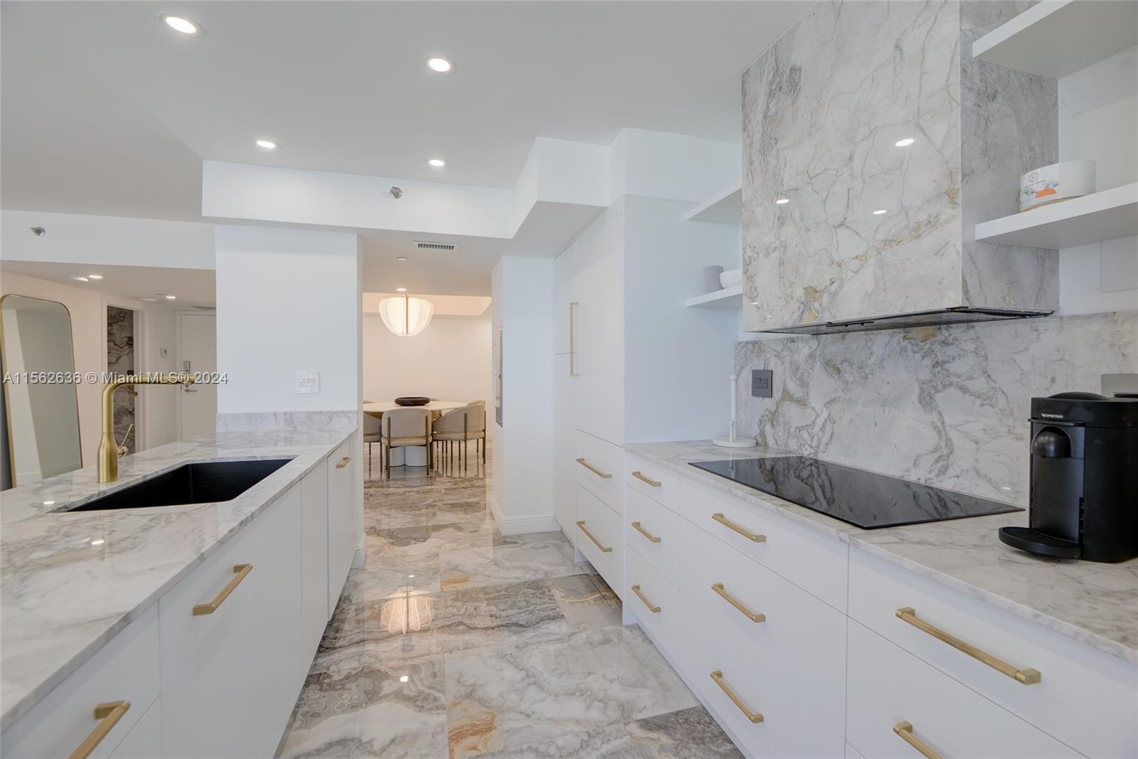 OCEANIA I CONDO - Residential