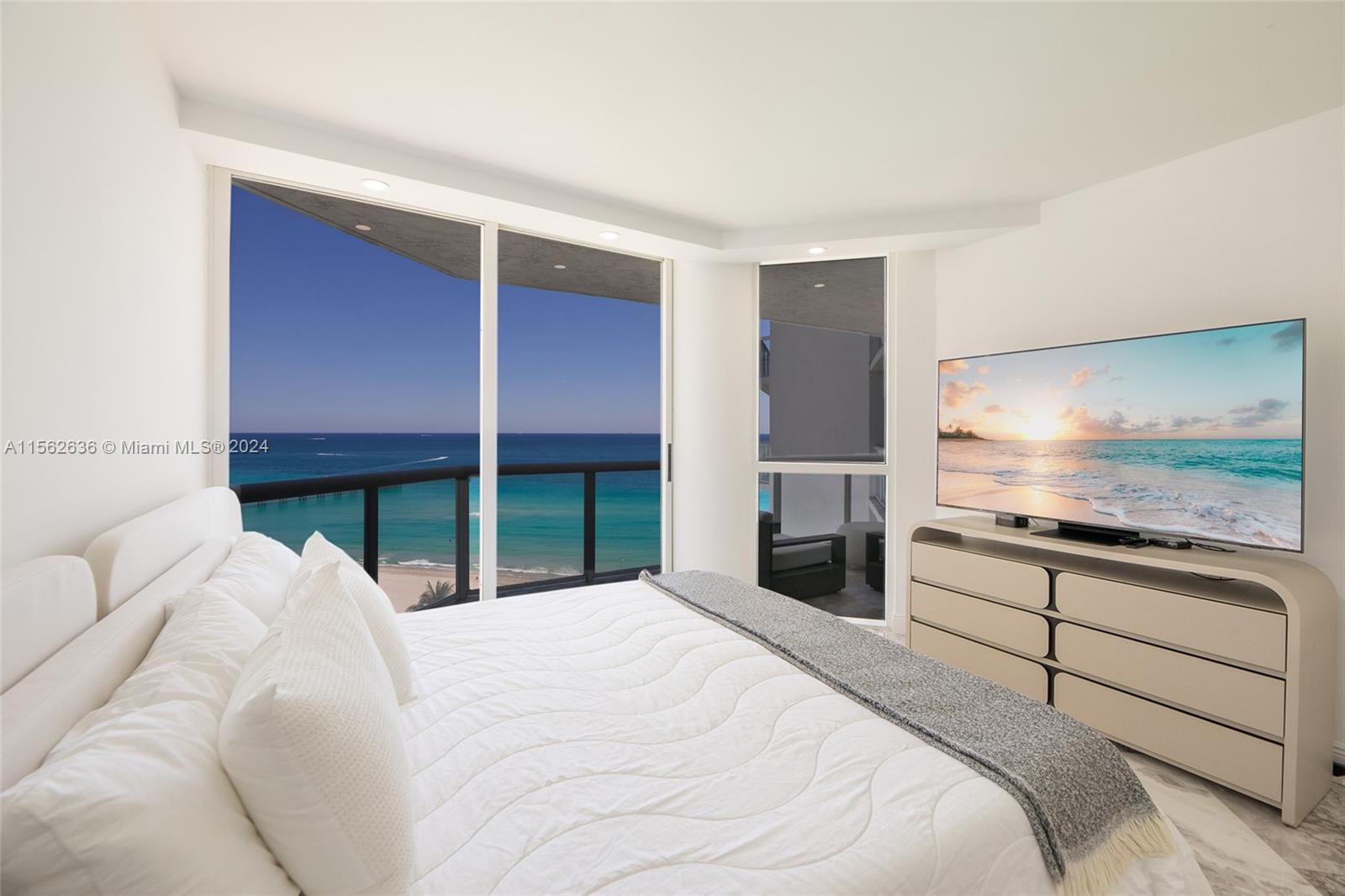 OCEANIA I CONDO - Residential