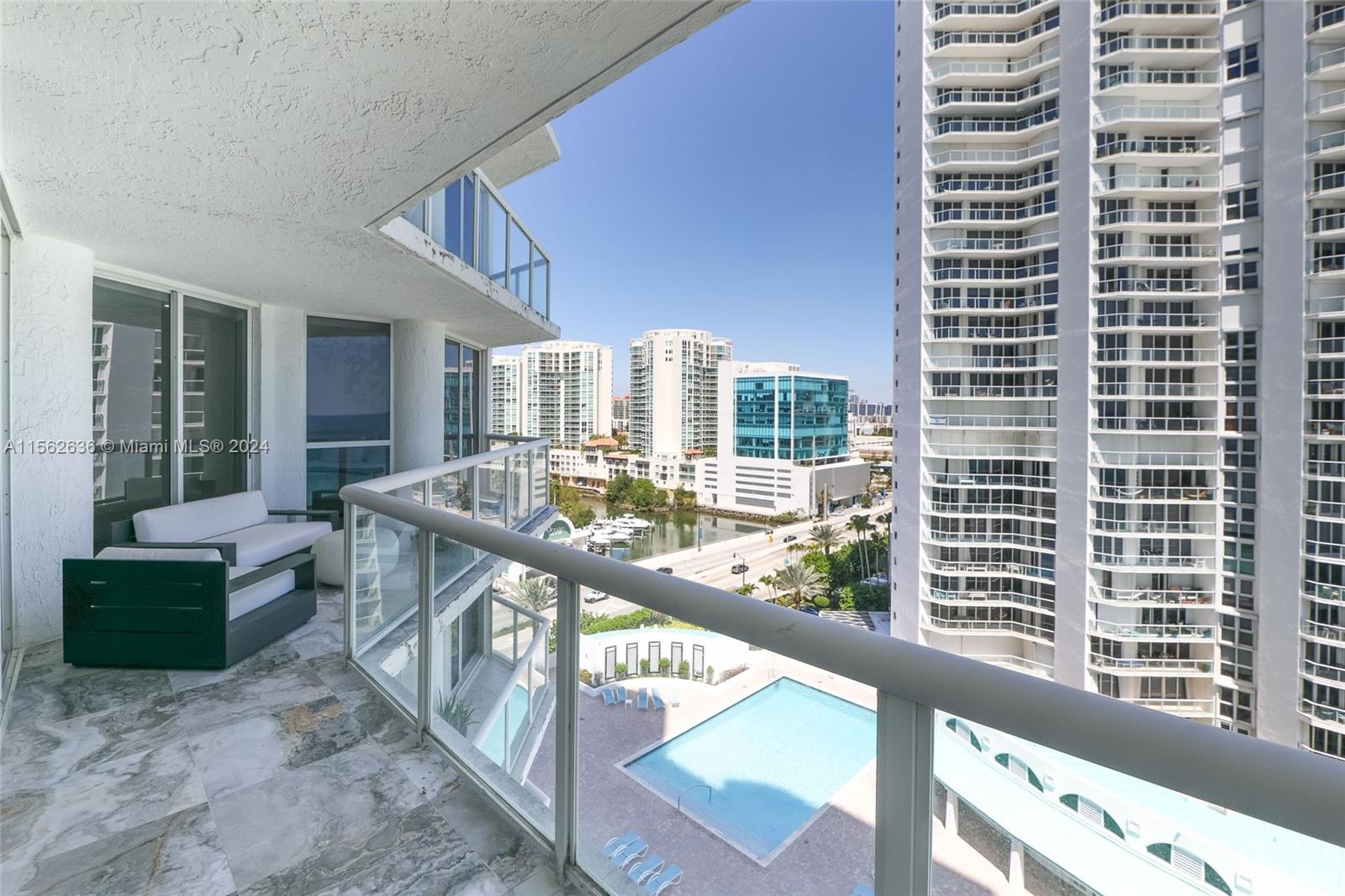 OCEANIA I CONDO - Residential