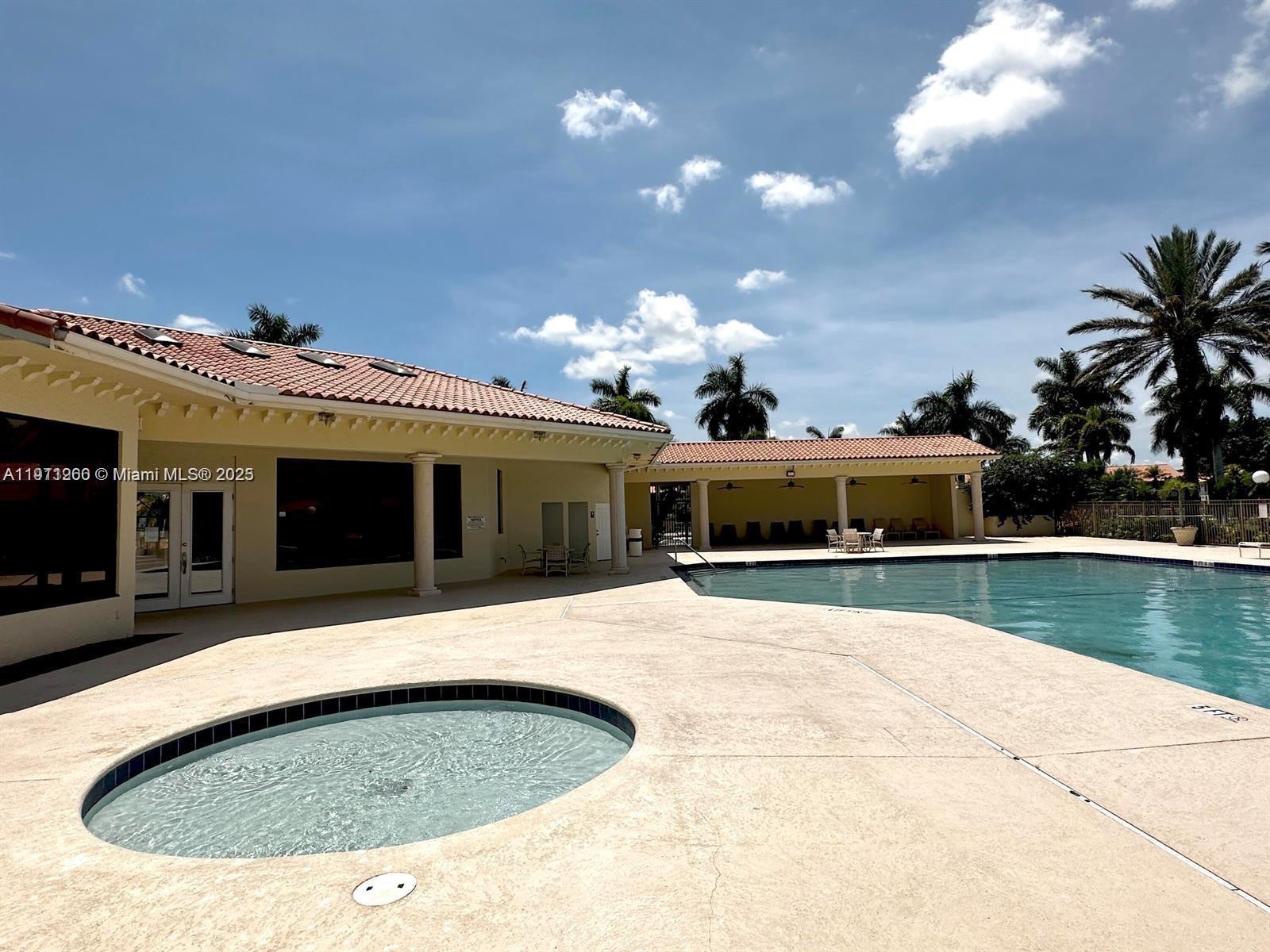 PALM BEACH PLACE CONDO - Residential Lease