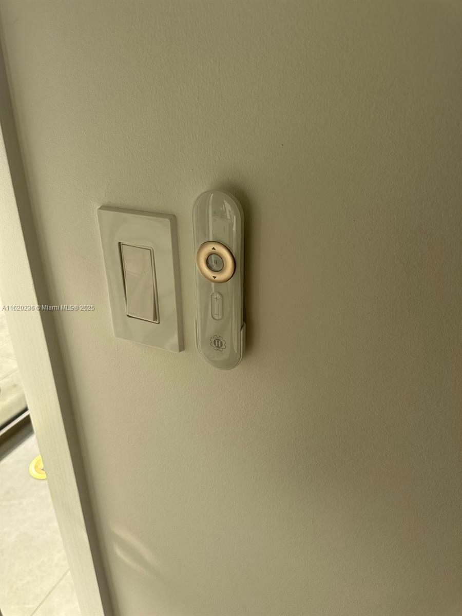 RHODES AMD NEW BISC - Residential