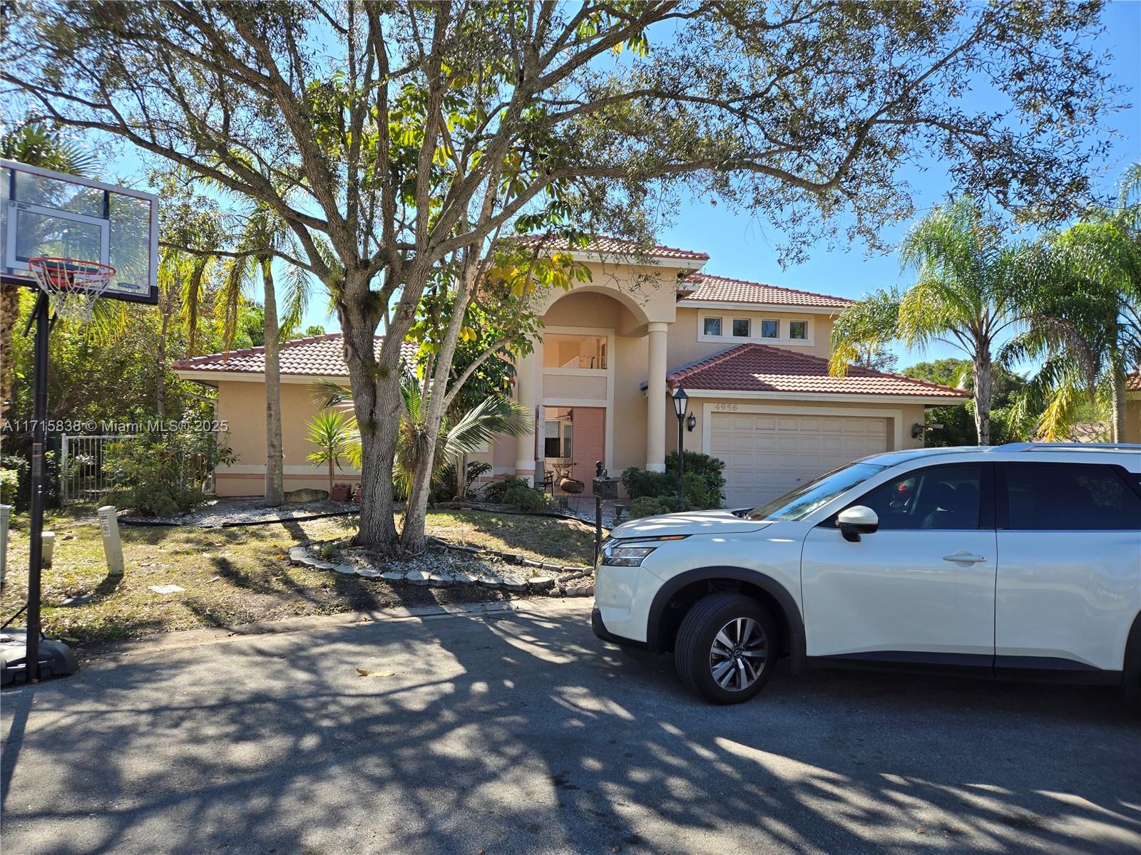 HIDDEN HAMMOCKS ESTATES - Residential