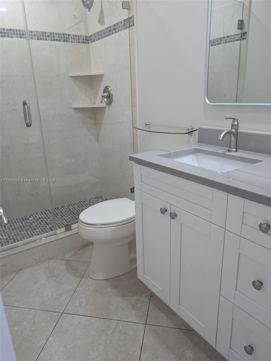 MIAMI LAKES - LAKE SANDRA - Residential Lease