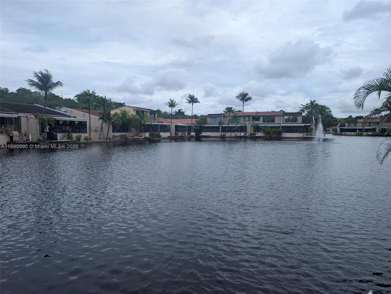 MIAMI LAKES - LAKE SANDRA - Residential Lease