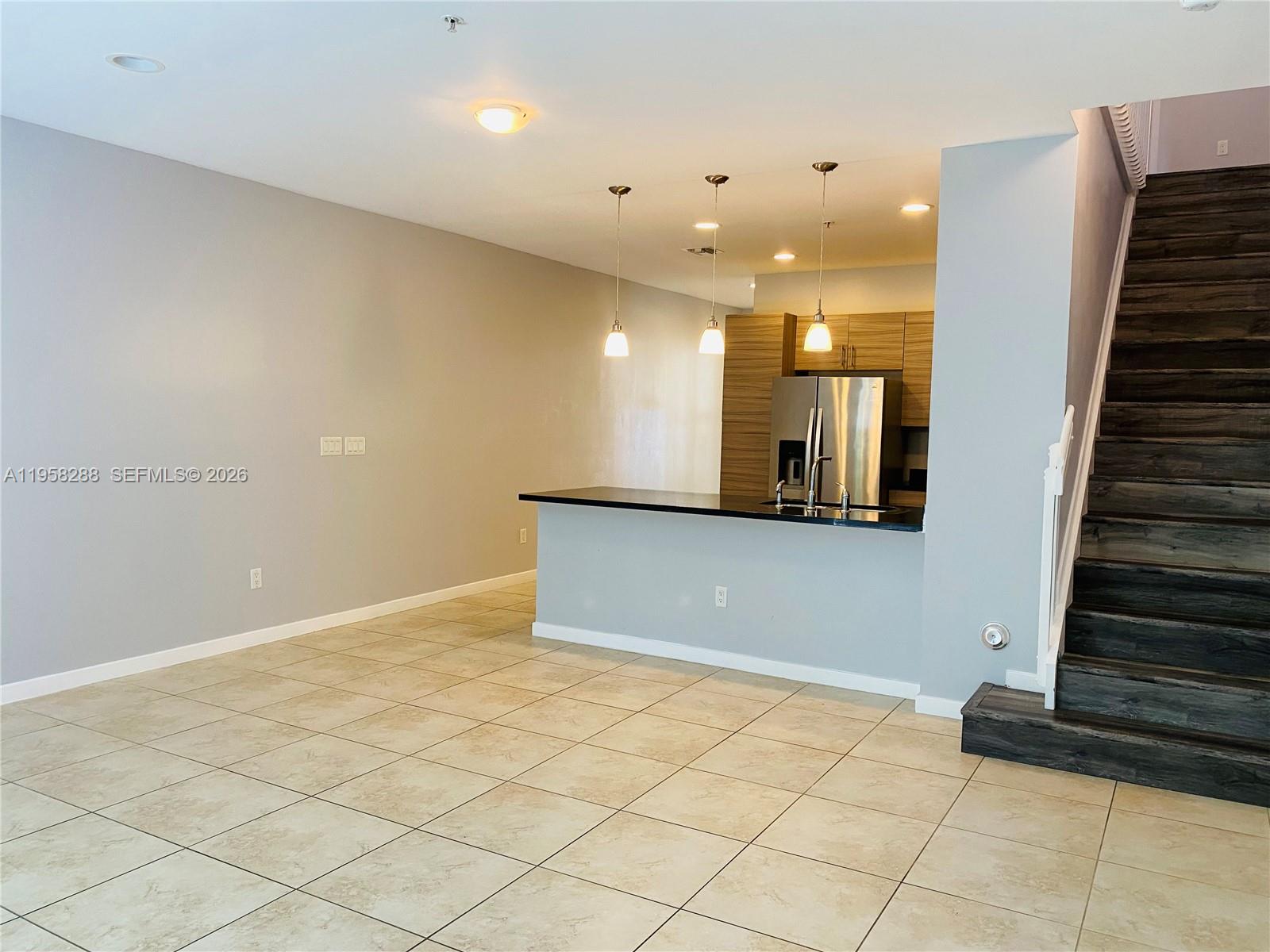 Calabria Residences - Residential Lease