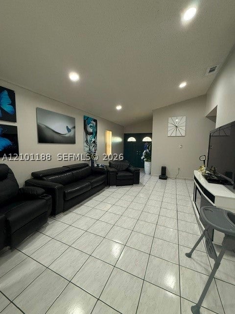 6968 W 24th Ct