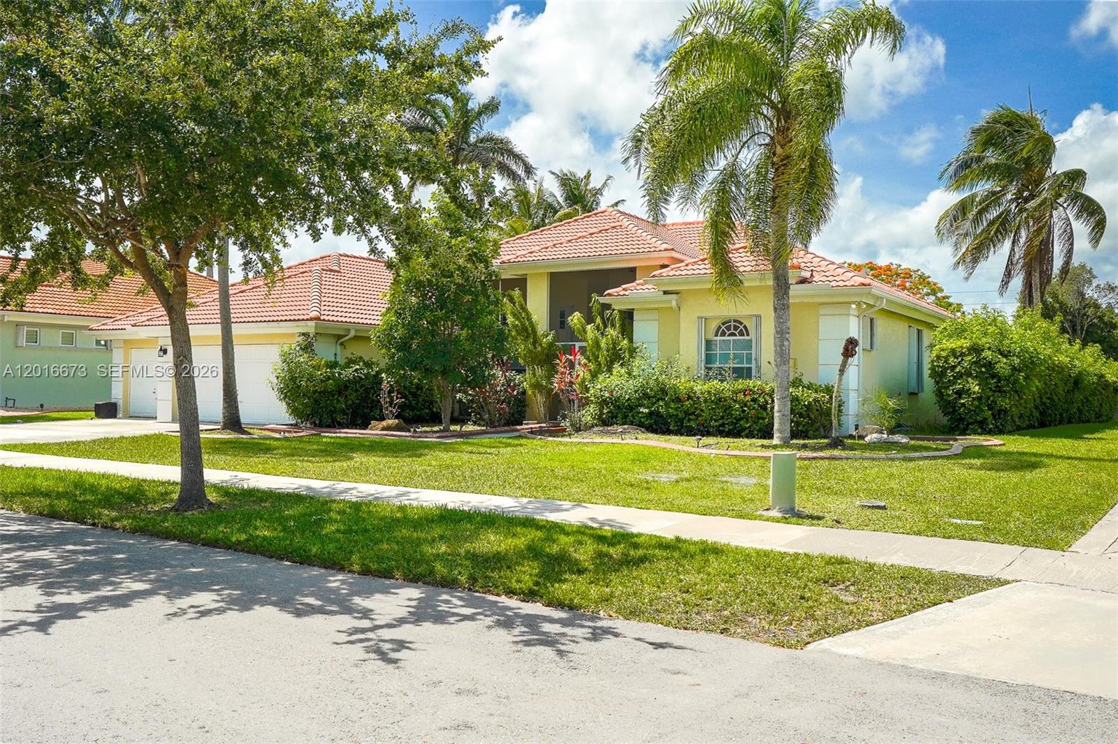 FAIRWAYS AT KEYS GATE - Residential Lease