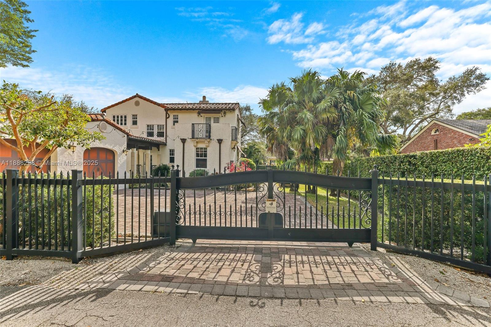 MIAMI SHORES SEC 8 REV - Residential