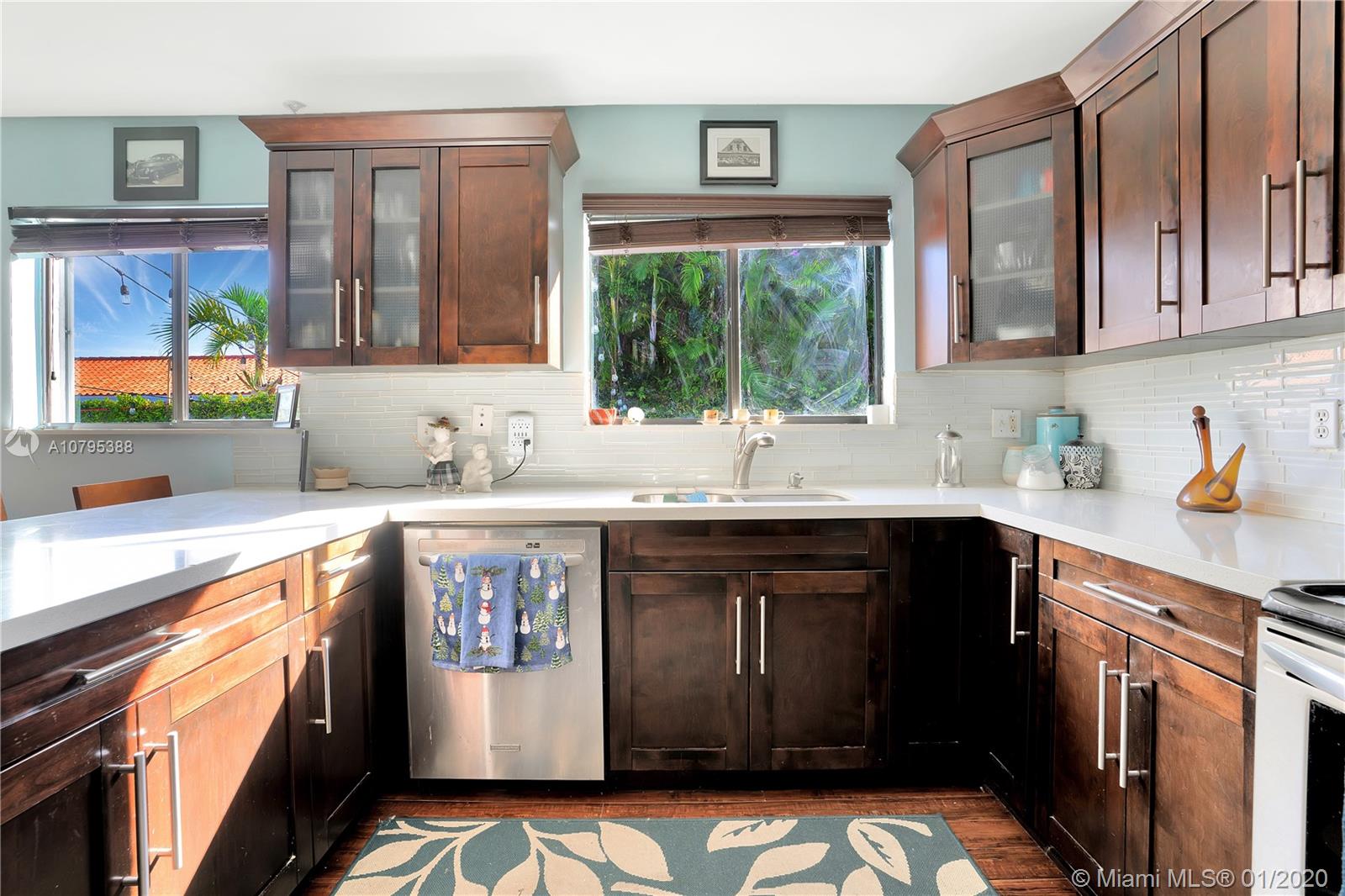 MEDITERRANIA - Residential