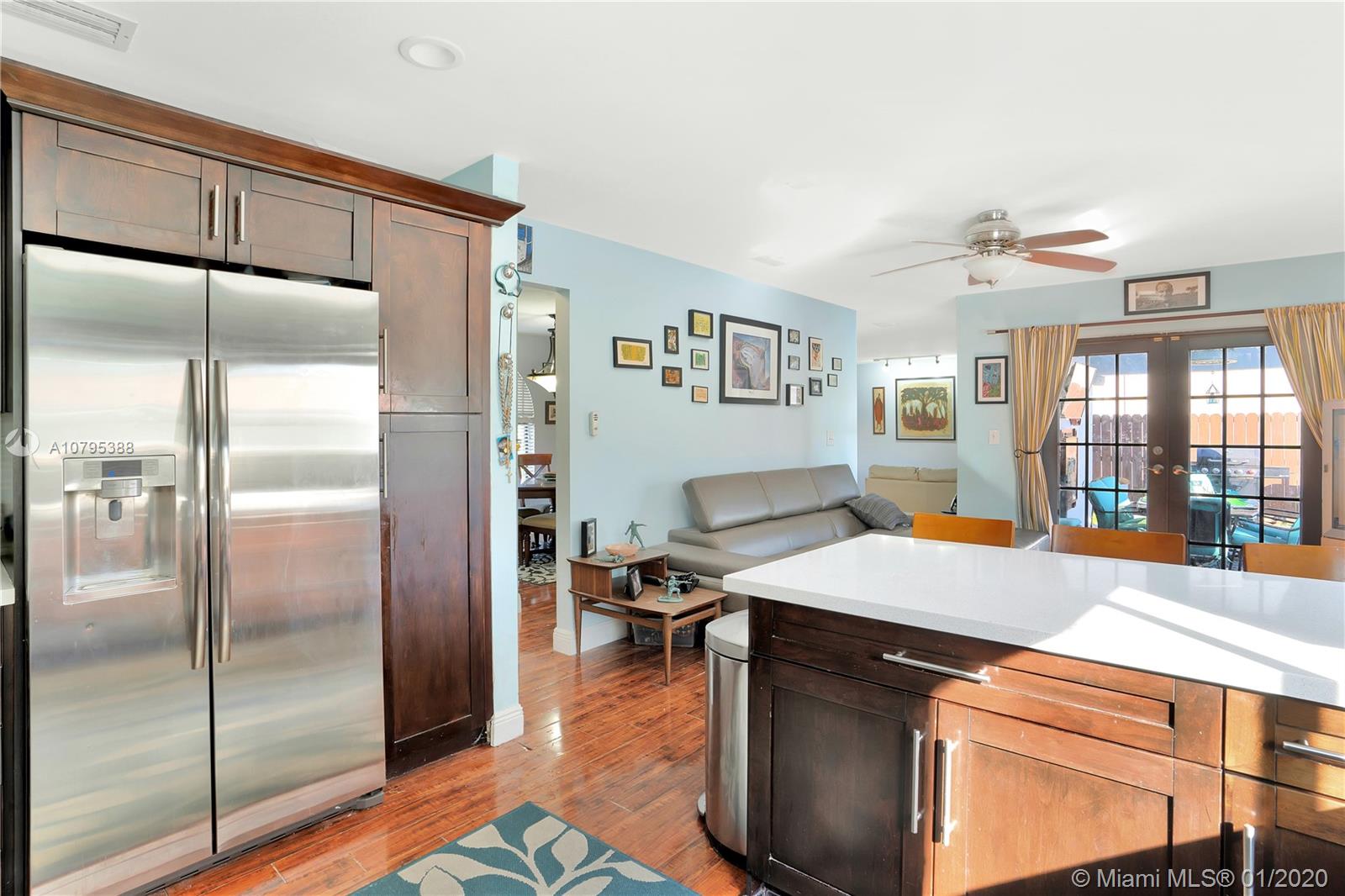 MEDITERRANIA - Residential