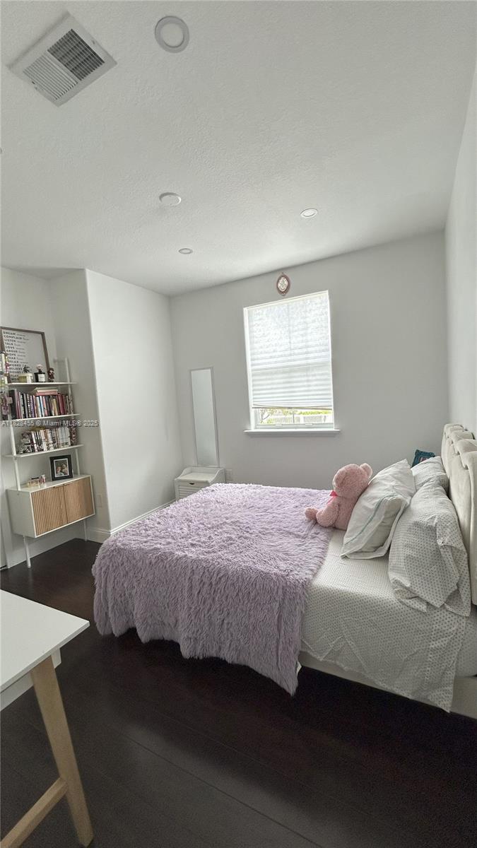 COSTA LINDA CONDO - Residential Lease