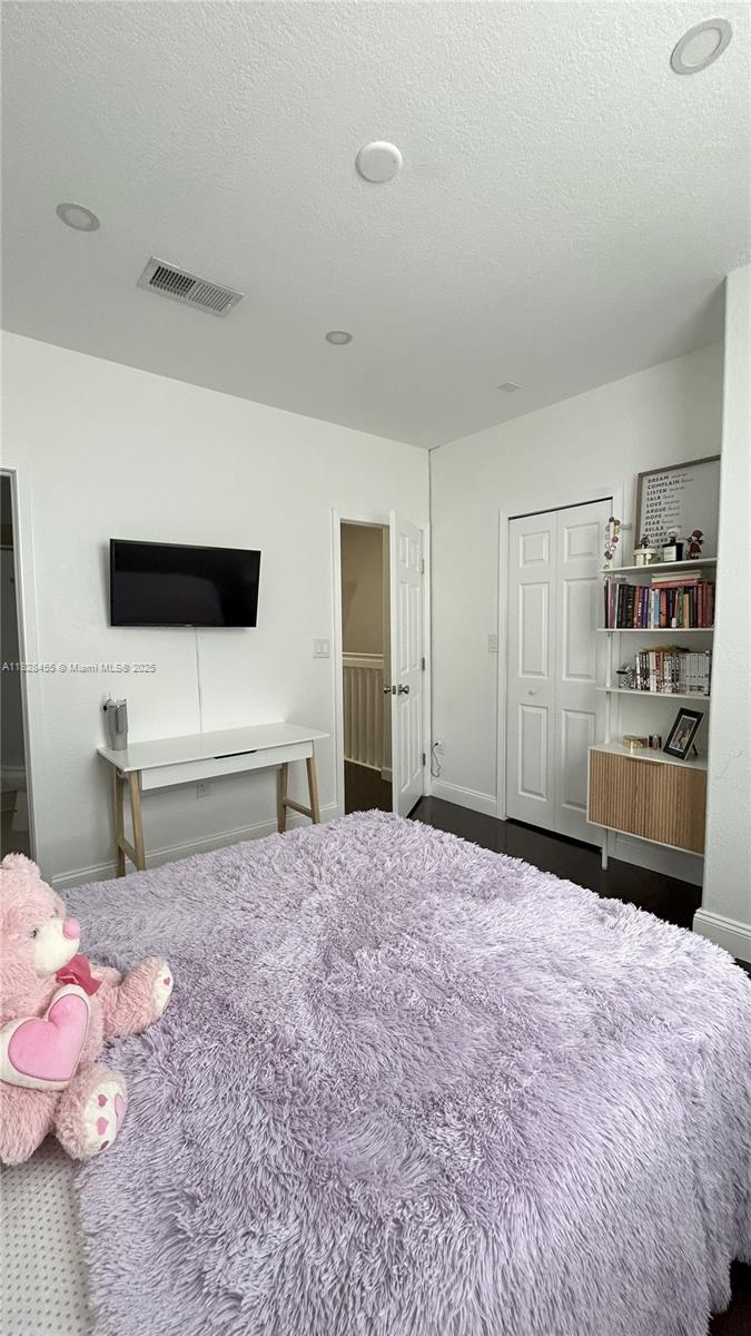 COSTA LINDA CONDO - Residential Lease