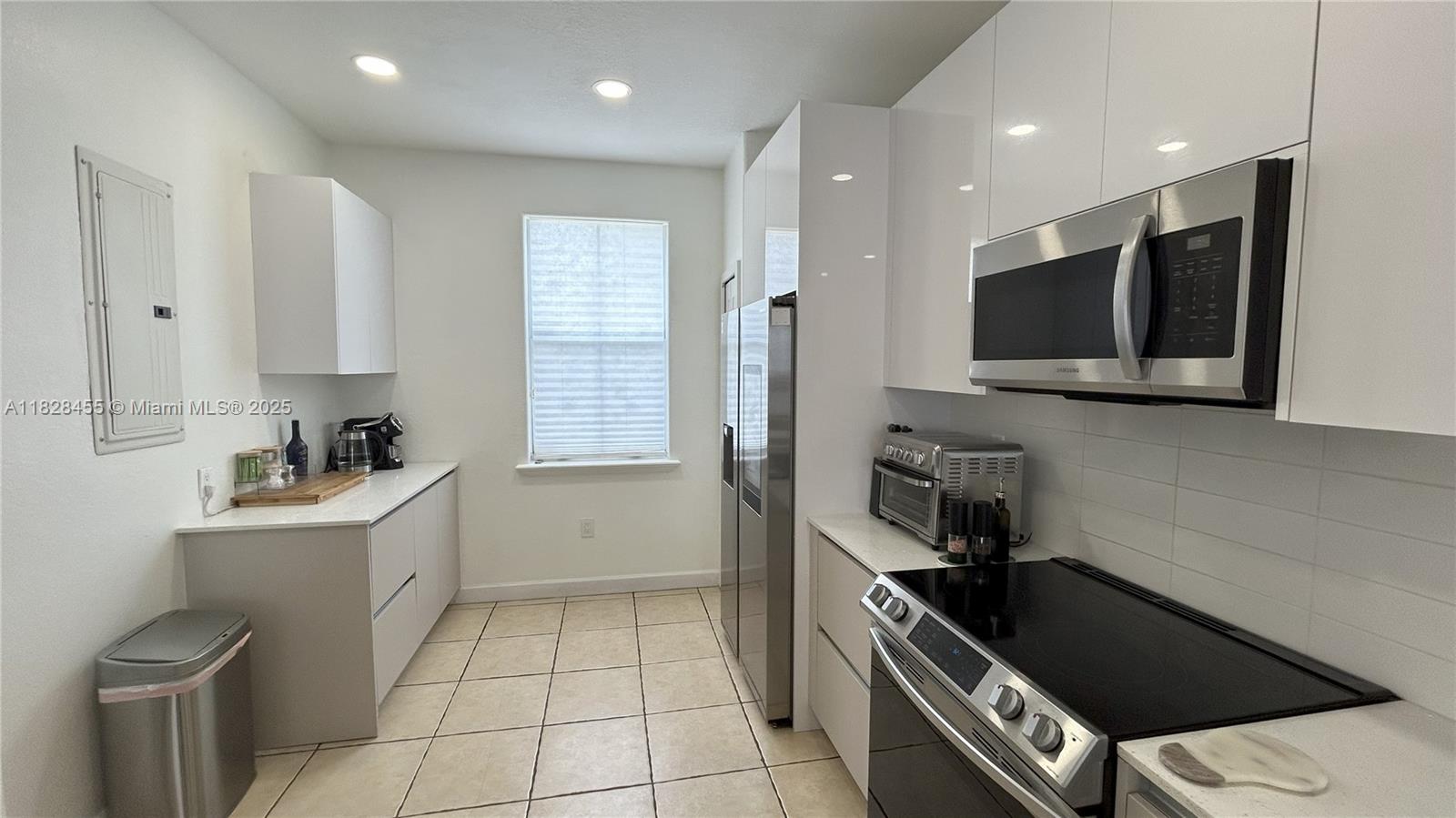 COSTA LINDA CONDO - Residential Lease
