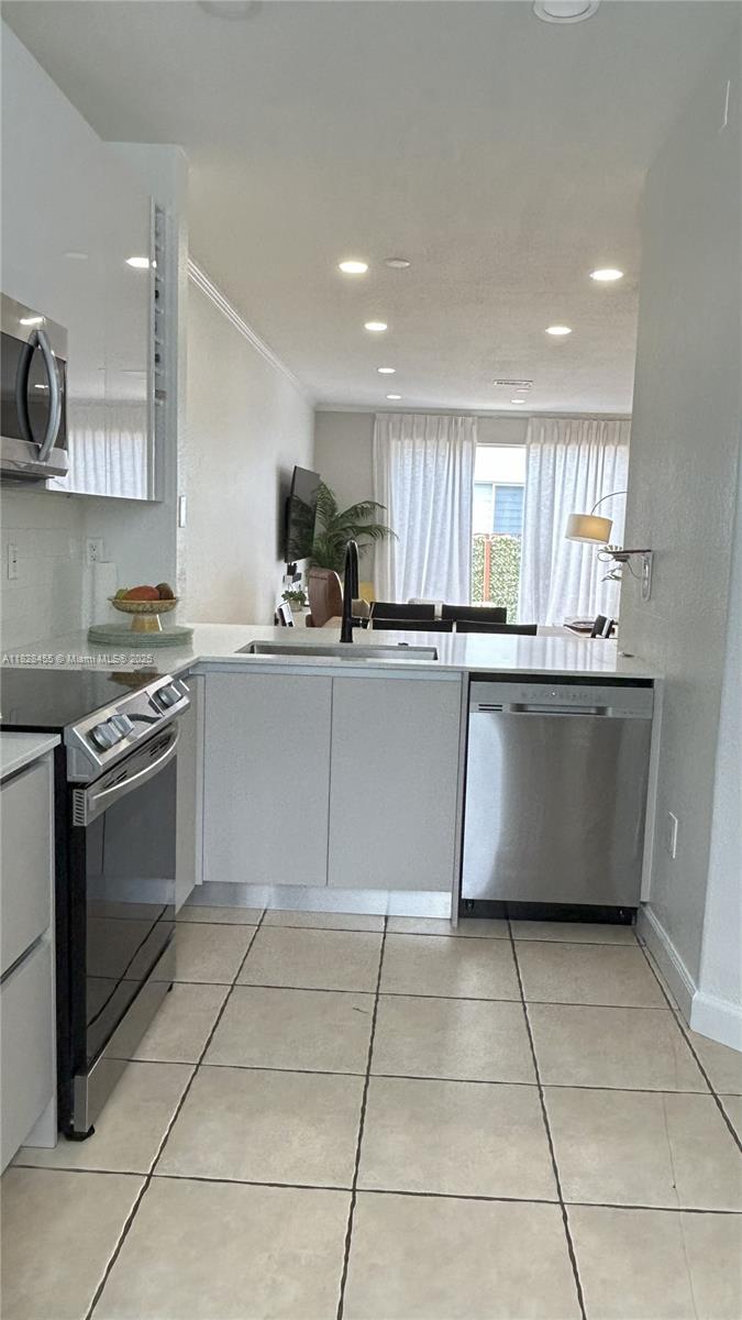 COSTA LINDA CONDO - Residential Lease