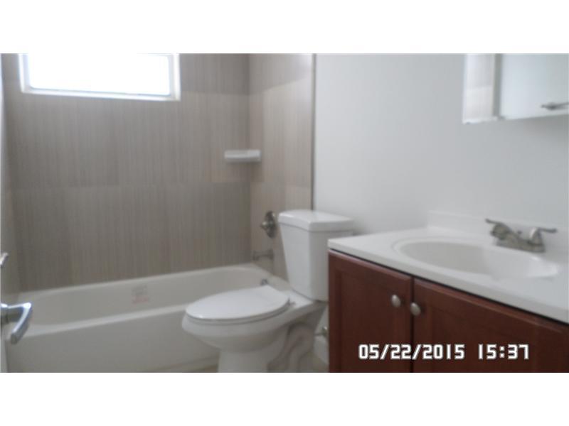 BISCAYNE COURT - Residential Lease