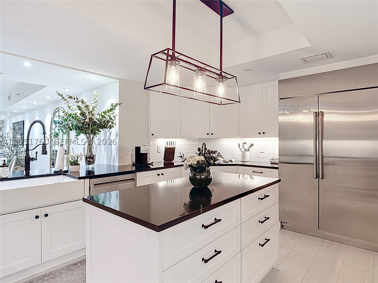 445 Grand Bay Dr 418