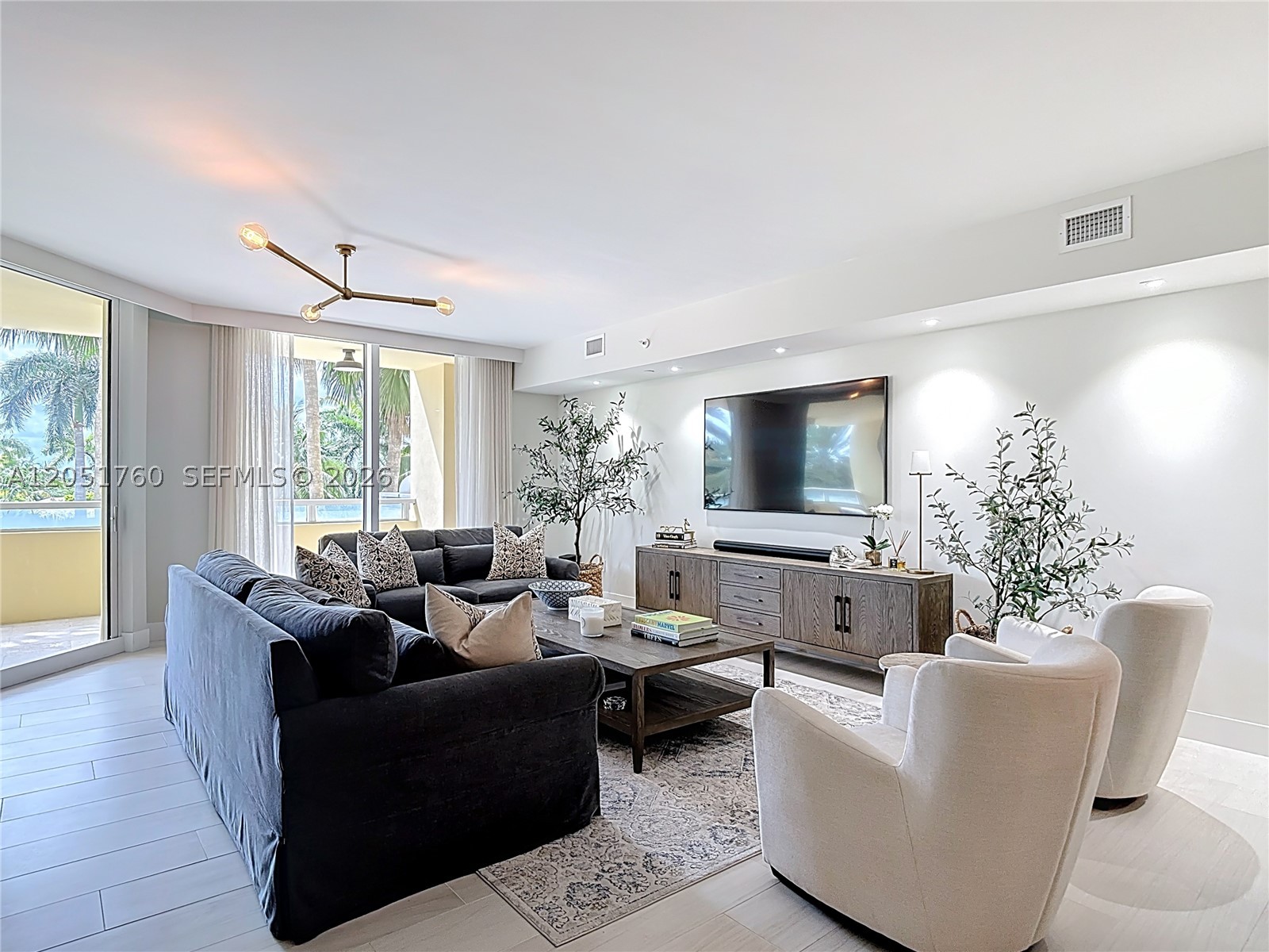 445 Grand Bay Dr 418