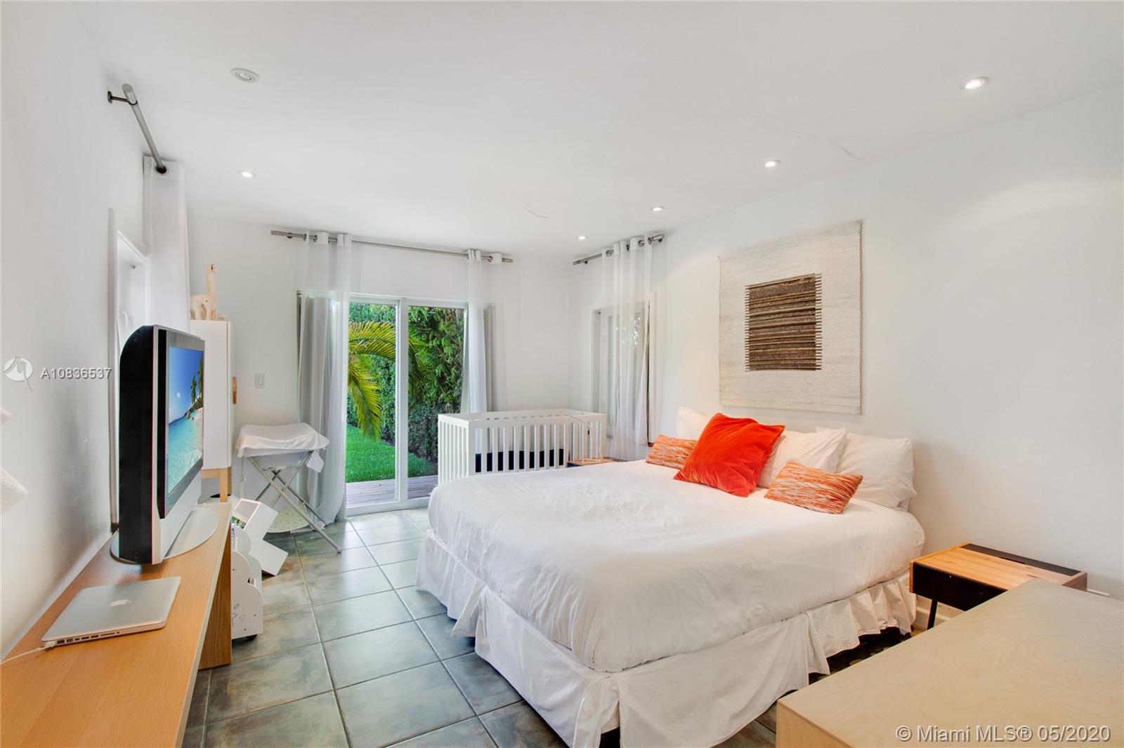 HIBISCUS ISLAND - Residential