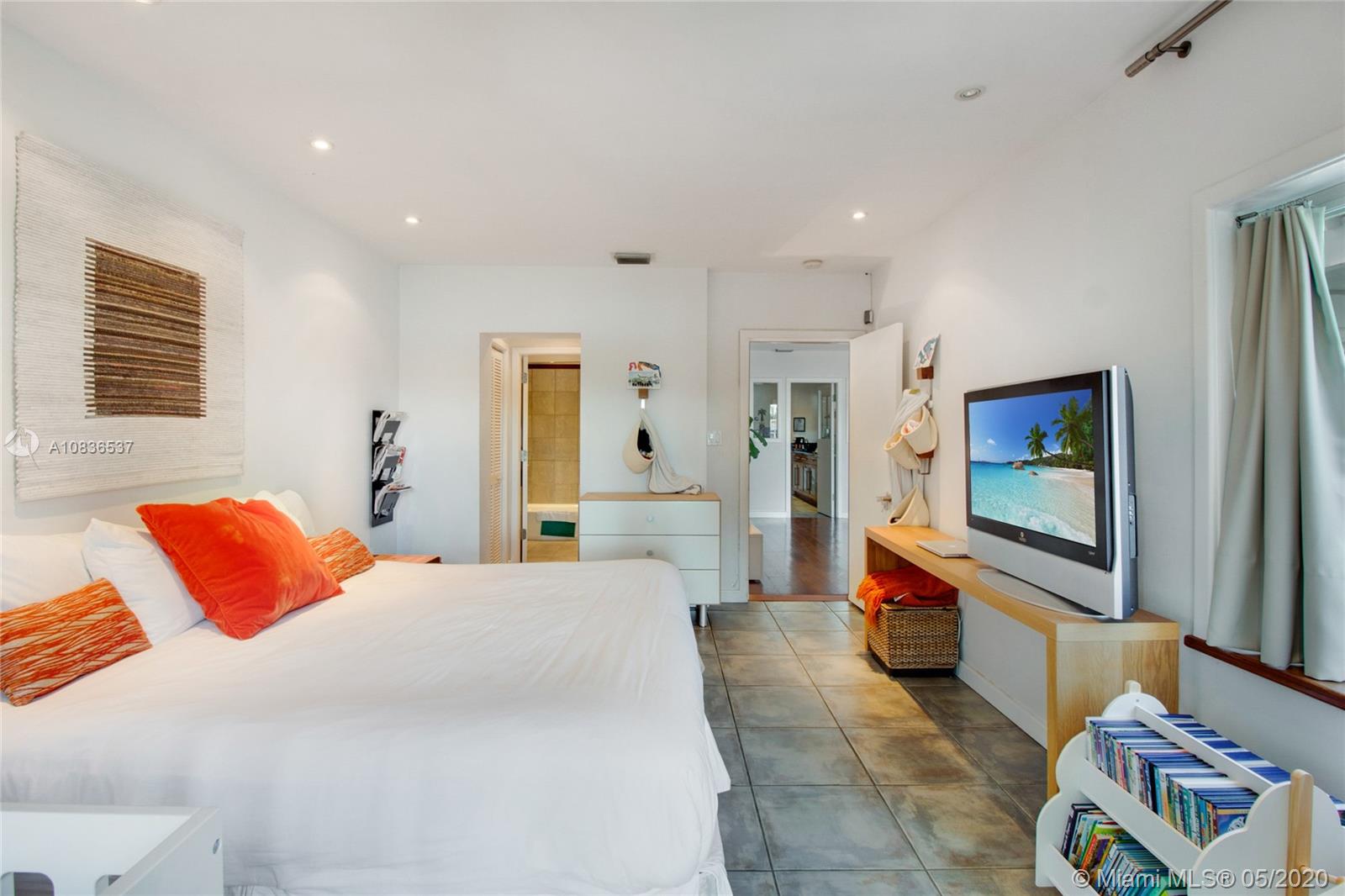 HIBISCUS ISLAND - Residential