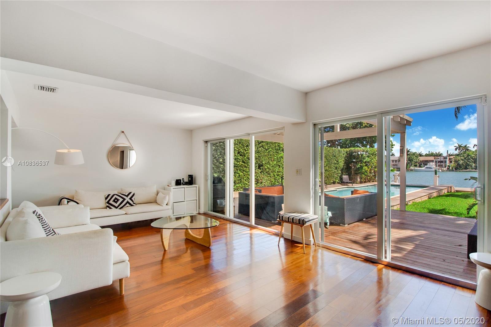 HIBISCUS ISLAND - Residential