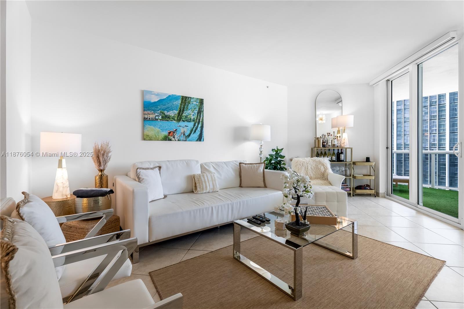 BLUE DIAMOND CONDO - Residential Lease